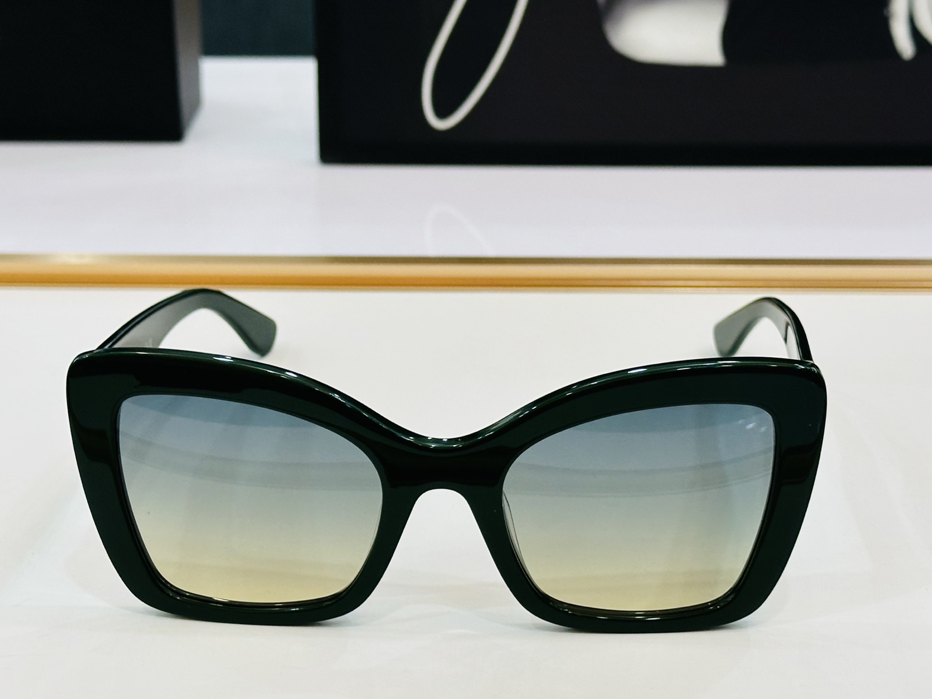 DOLCE&GABBANA* 杜家 DG6170   size：53口23-145  质量杠杠的 👍喜欢