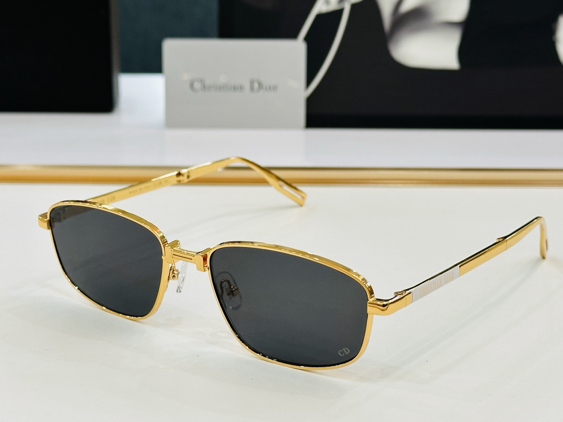 🔻🔻🔻DIO* 迪家 A1U Size：58口18-145 春夏款墨镜 😎🔆🔥🔥搭配镜腿精致 bm官网款