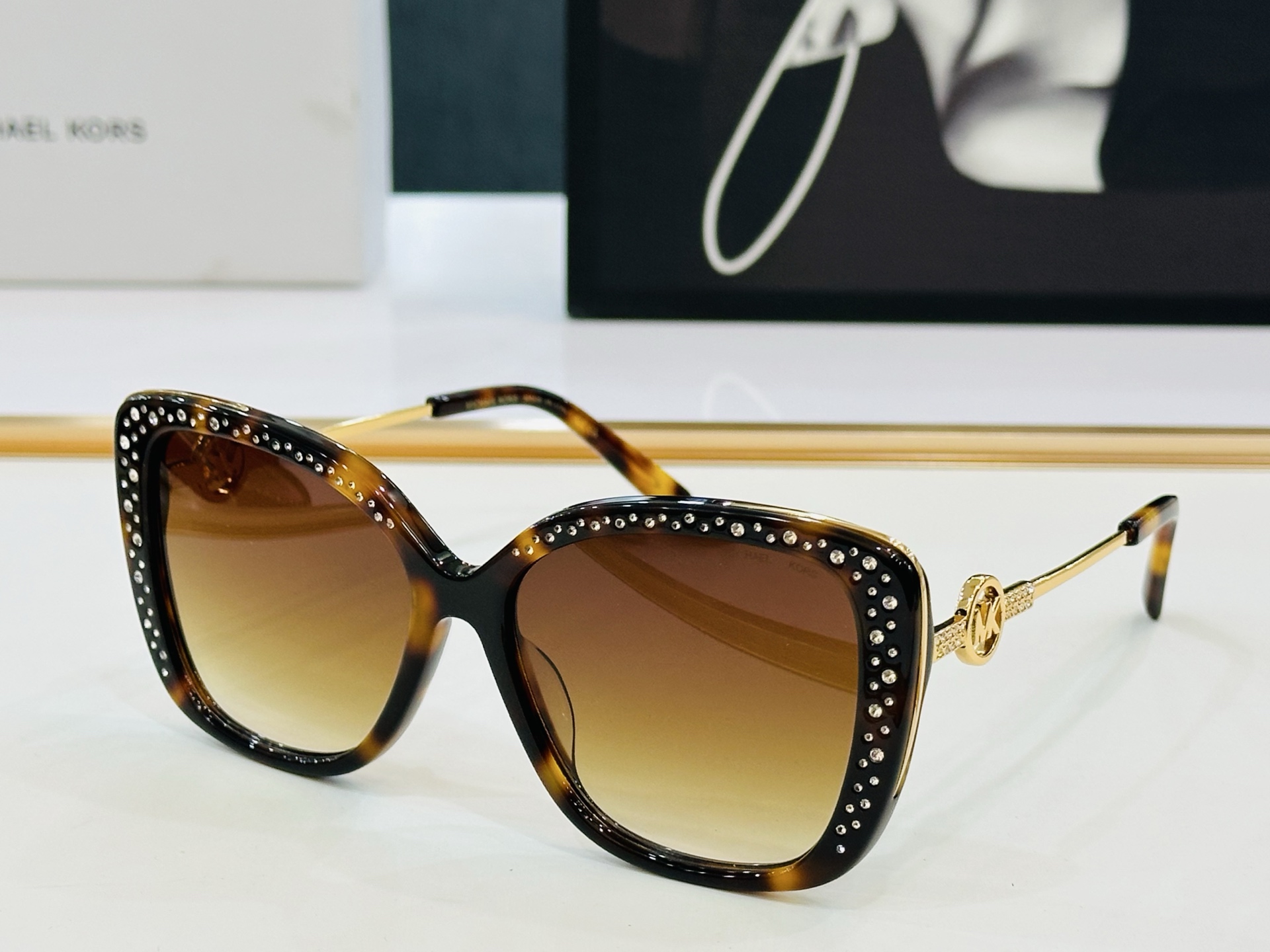 MICHAEL KORS MK2161   SIZE：57口16-145  官网款太阳镜 bm太阳镜 