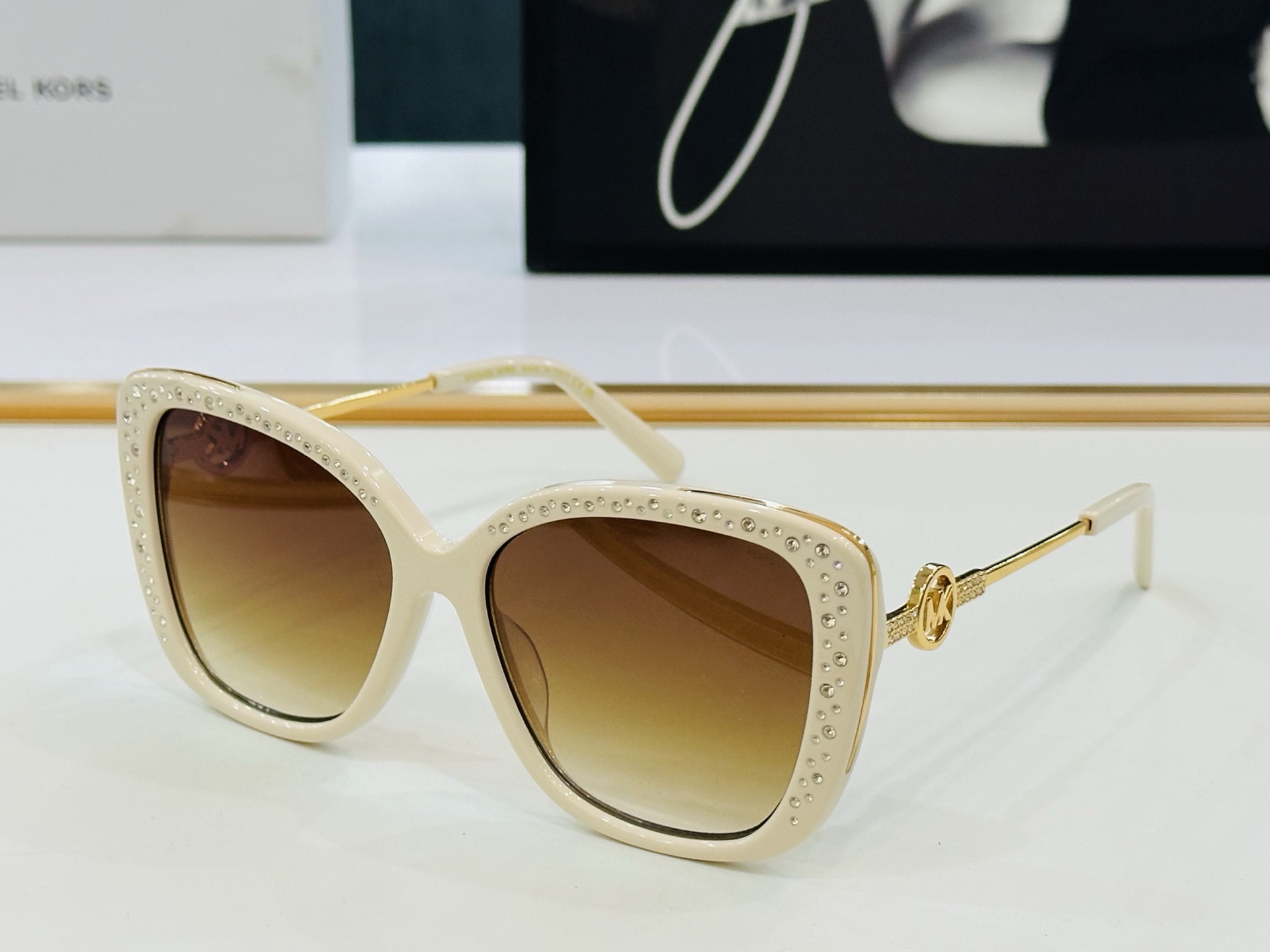 MICHAEL KORS MK2161   SIZE：57口16-145  官网款太阳镜 bm太阳镜 