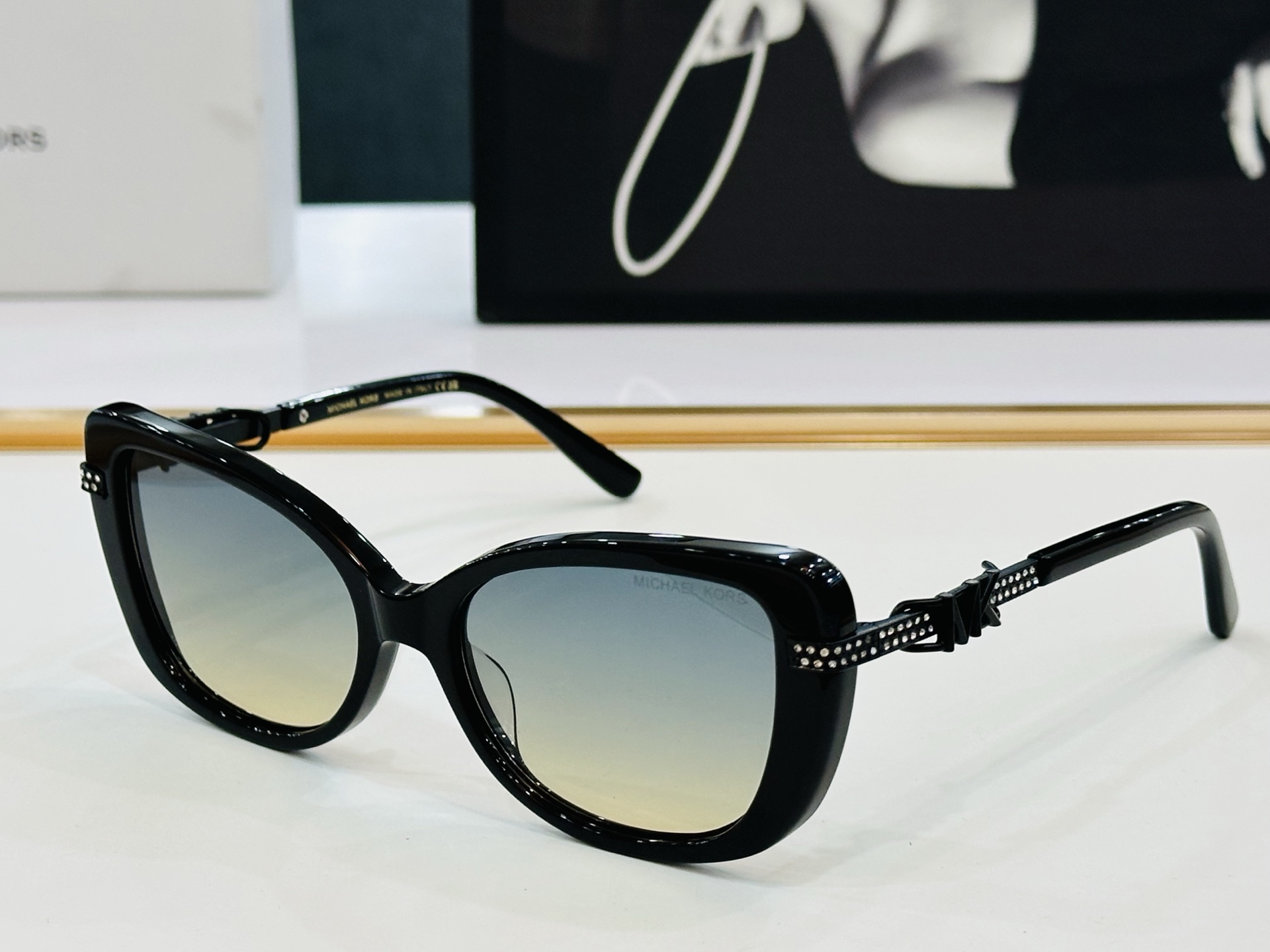 MICHAEL KORS MK4125BU    SIZE：55口17-140  官网款太阳镜 bm太阳