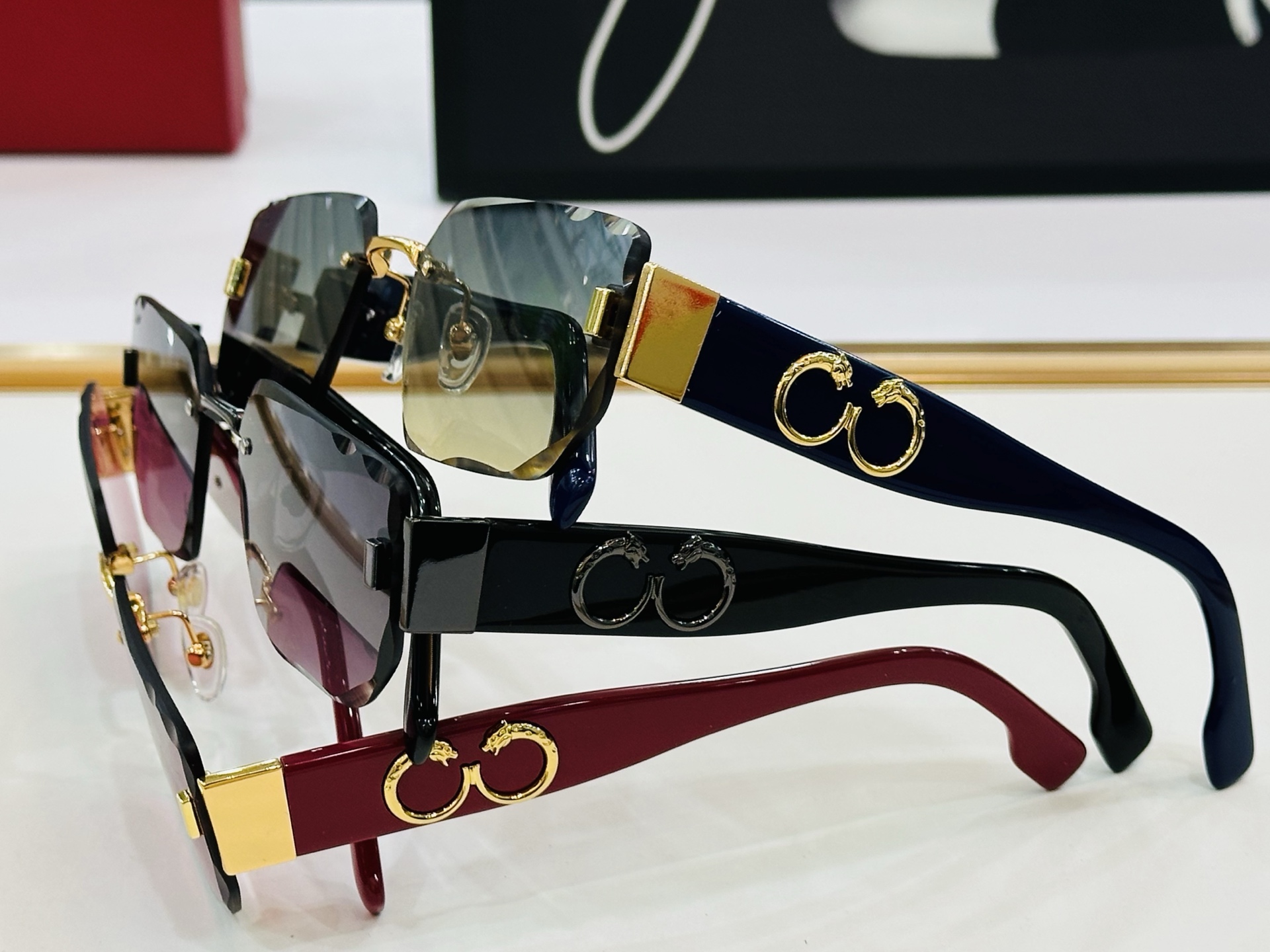 🆕 原版Cartie* 卡家 太阳镜 CT0637S Size：60口19-140 电镀工艺精湛大牌品 
