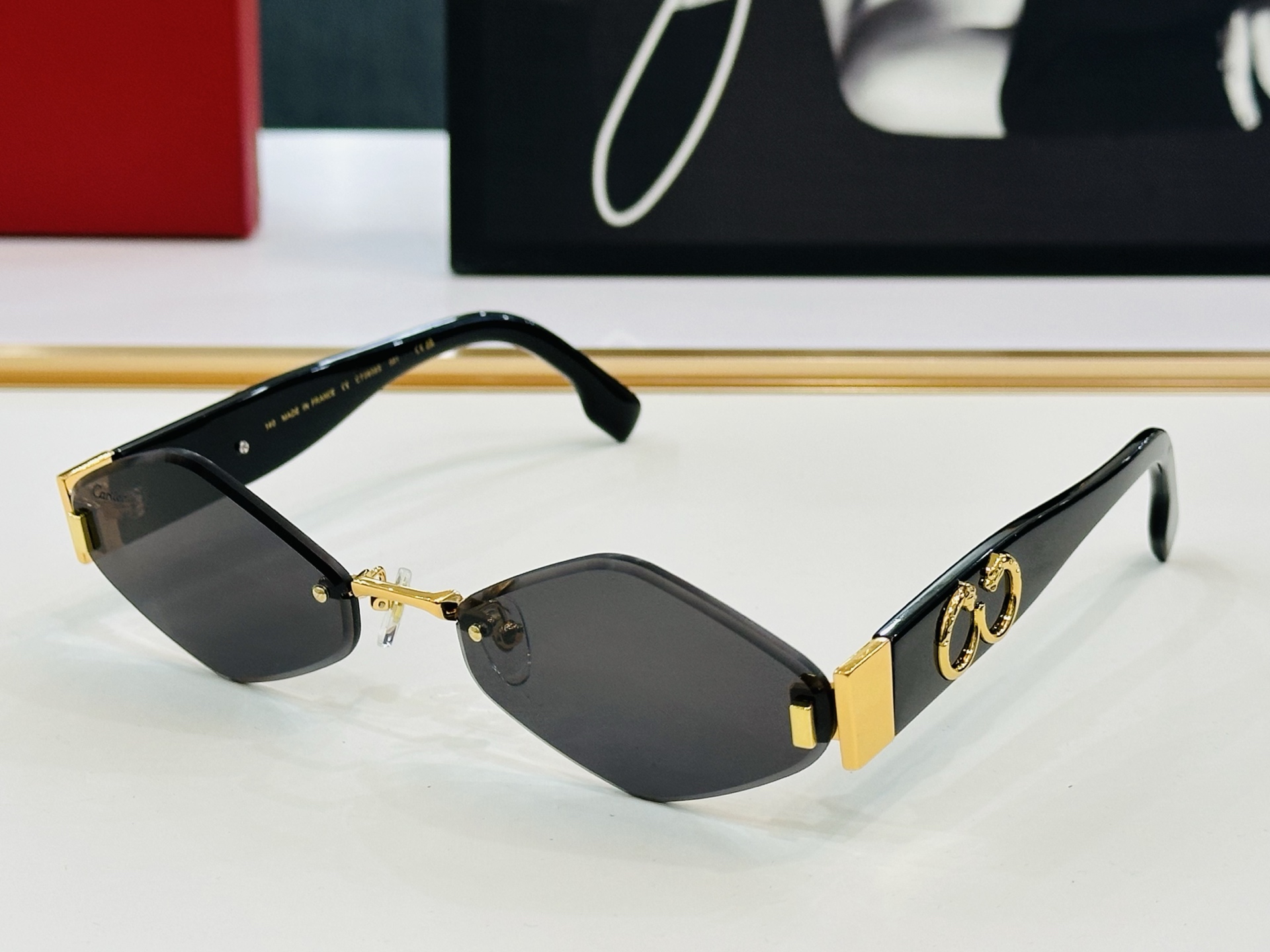 🆕 原版Cartie* 卡家 太阳镜 CT0638S Size：60口19-140 电镀工艺精湛大牌品 