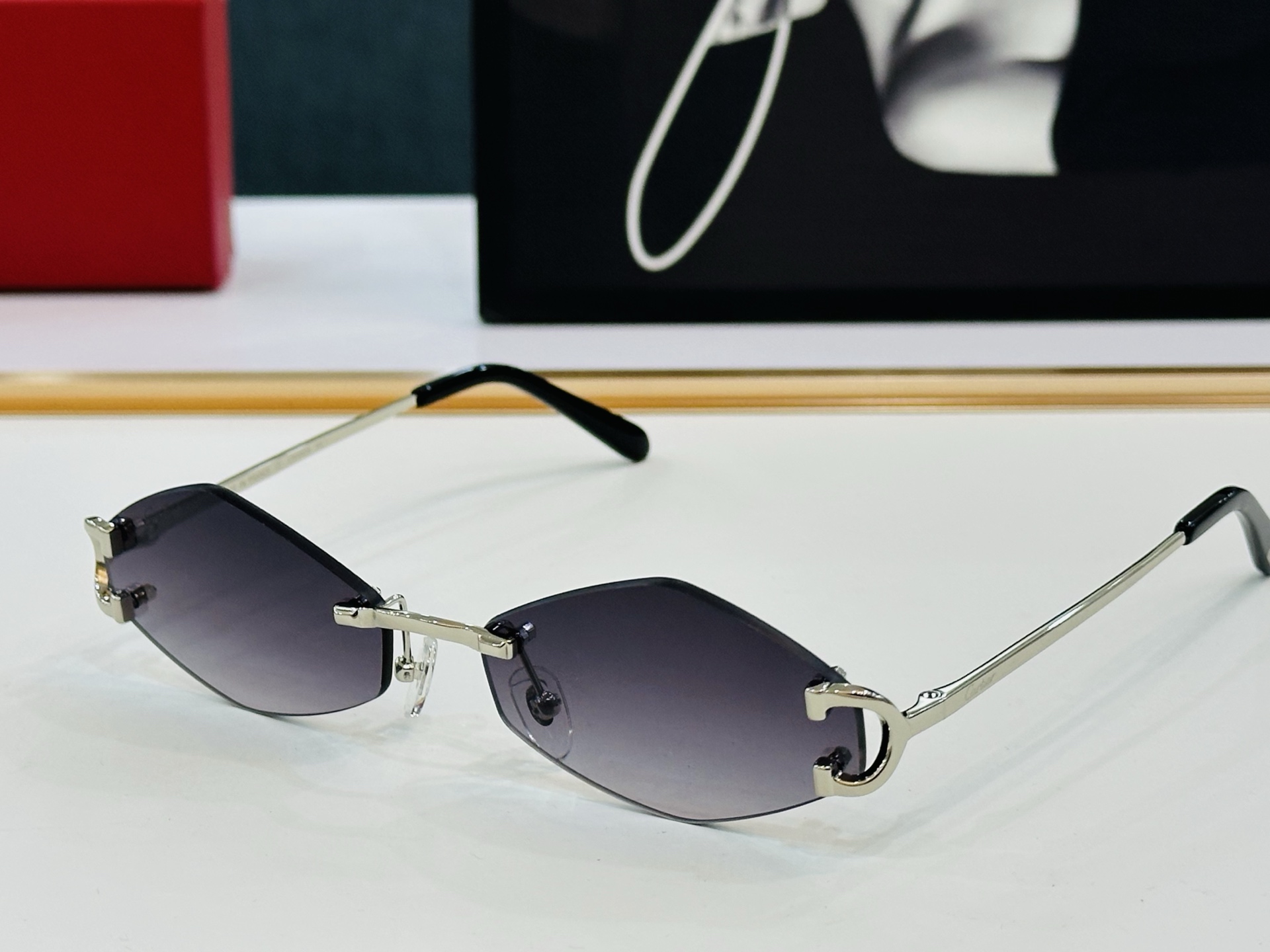 🆕 原版Cartie* 卡家 官网经典款 太阳镜 CT Size：58口17-135 电镀工艺精湛大牌品