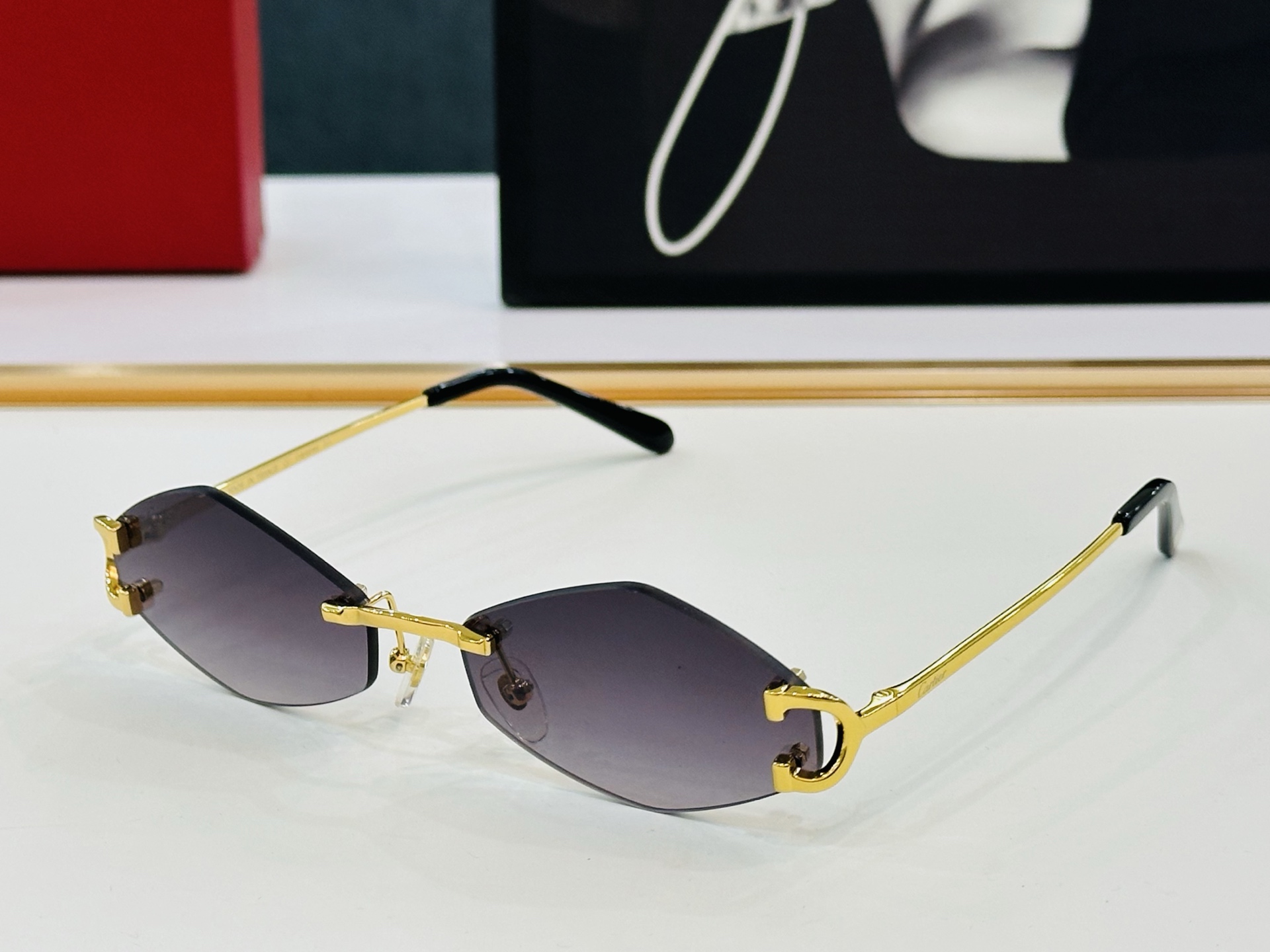 🆕 原版Cartie* 卡家 官网经典款 太阳镜 CT Size：58口17-135 电镀工艺精湛大牌品