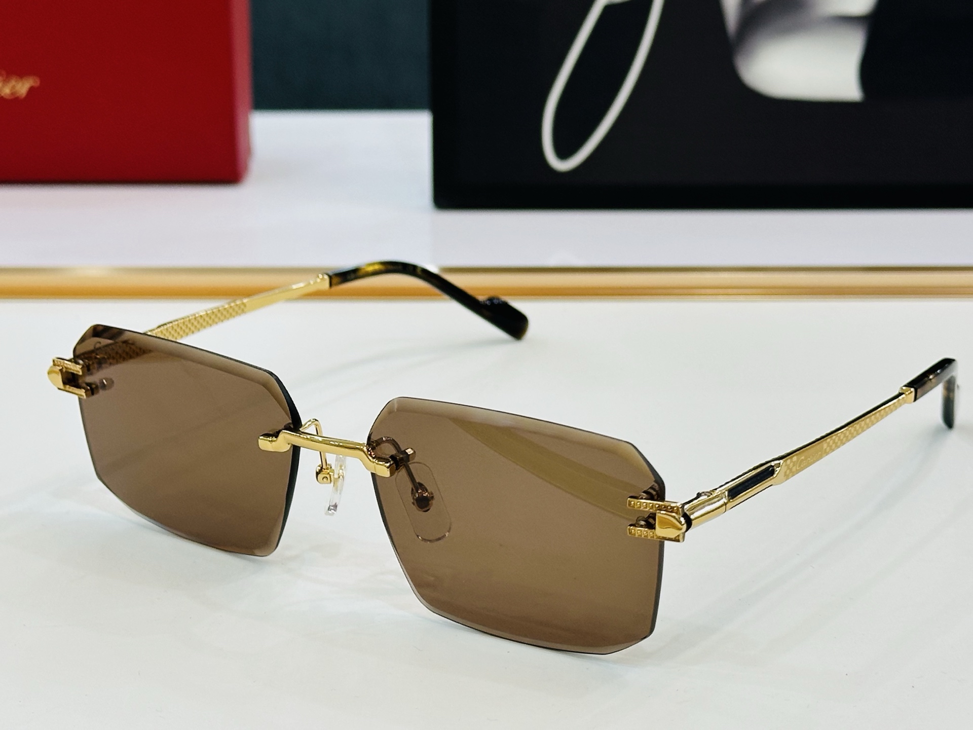 🆕 原版Cartie* 卡家 官网经典款 太阳镜 CT0526S Size：59口17-145  电镀工