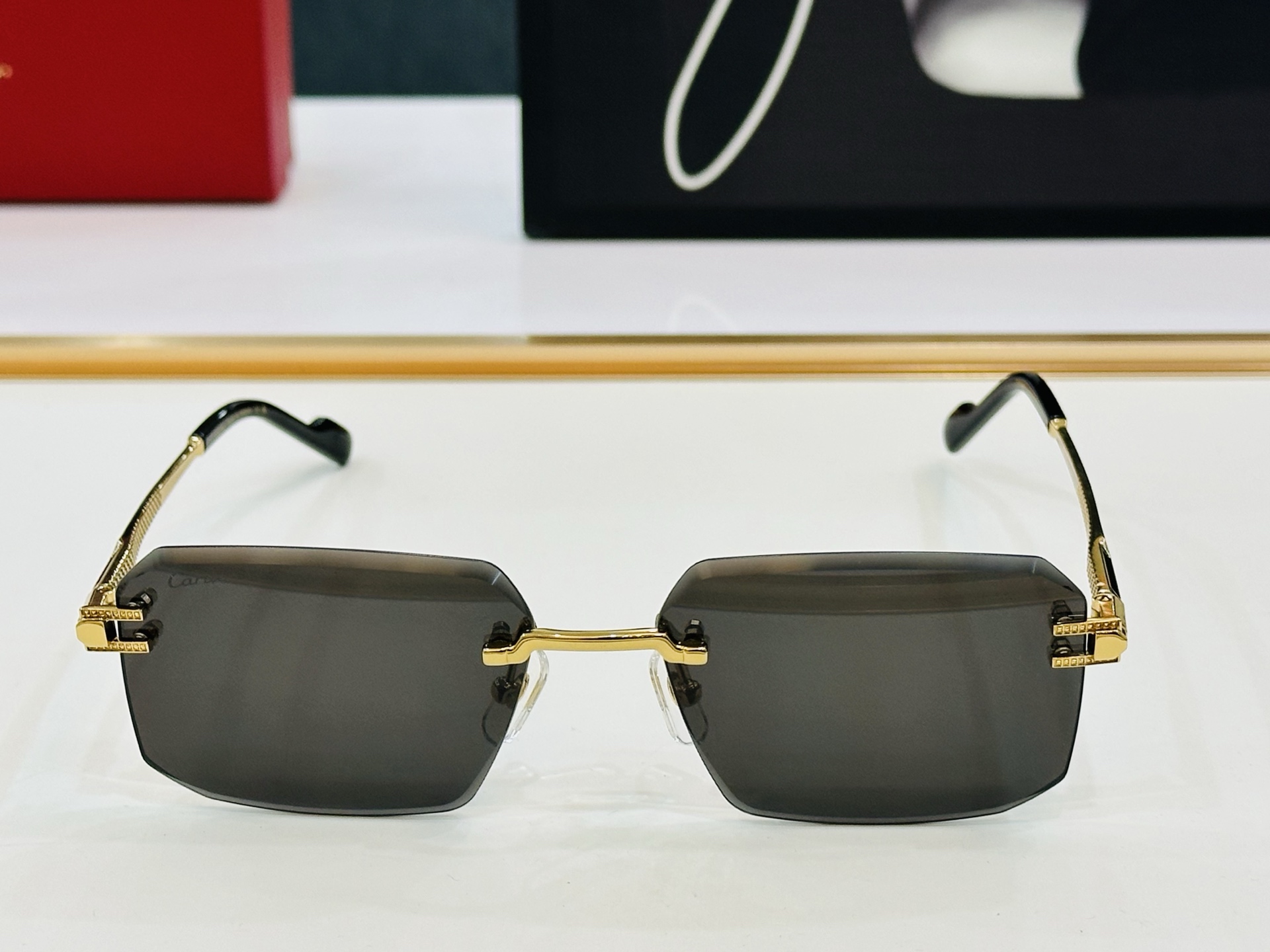 🆕 原版Cartie* 卡家 官网经典款 太阳镜 CT0526S Size：59口17-145  电镀工