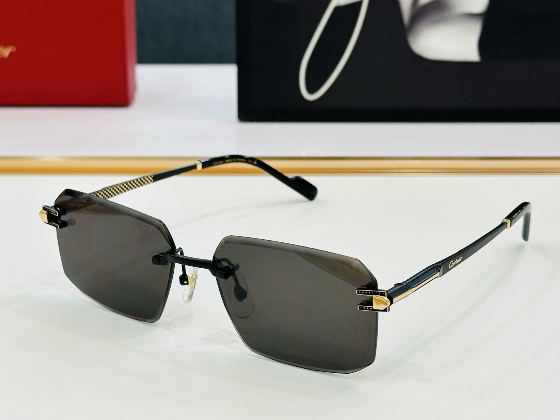 🆕 原版Cartie* 卡家 官网经典款 太阳镜 CT0526S Size：59口17-145  电镀工