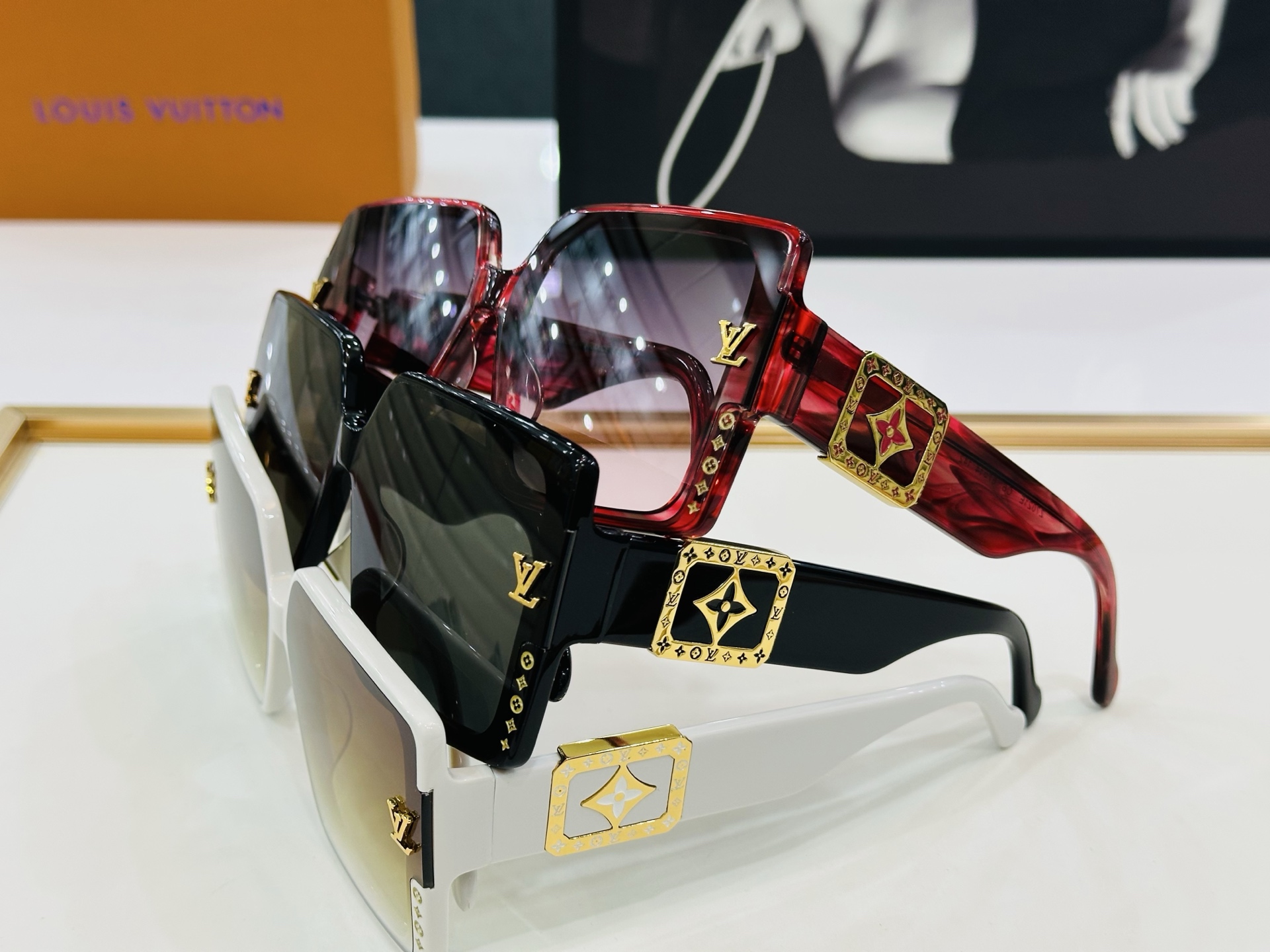 路易家 🎩Z7021  Size：67口14-142 充满活力的 展现独特个性🌟展现大气的你 b高品质 