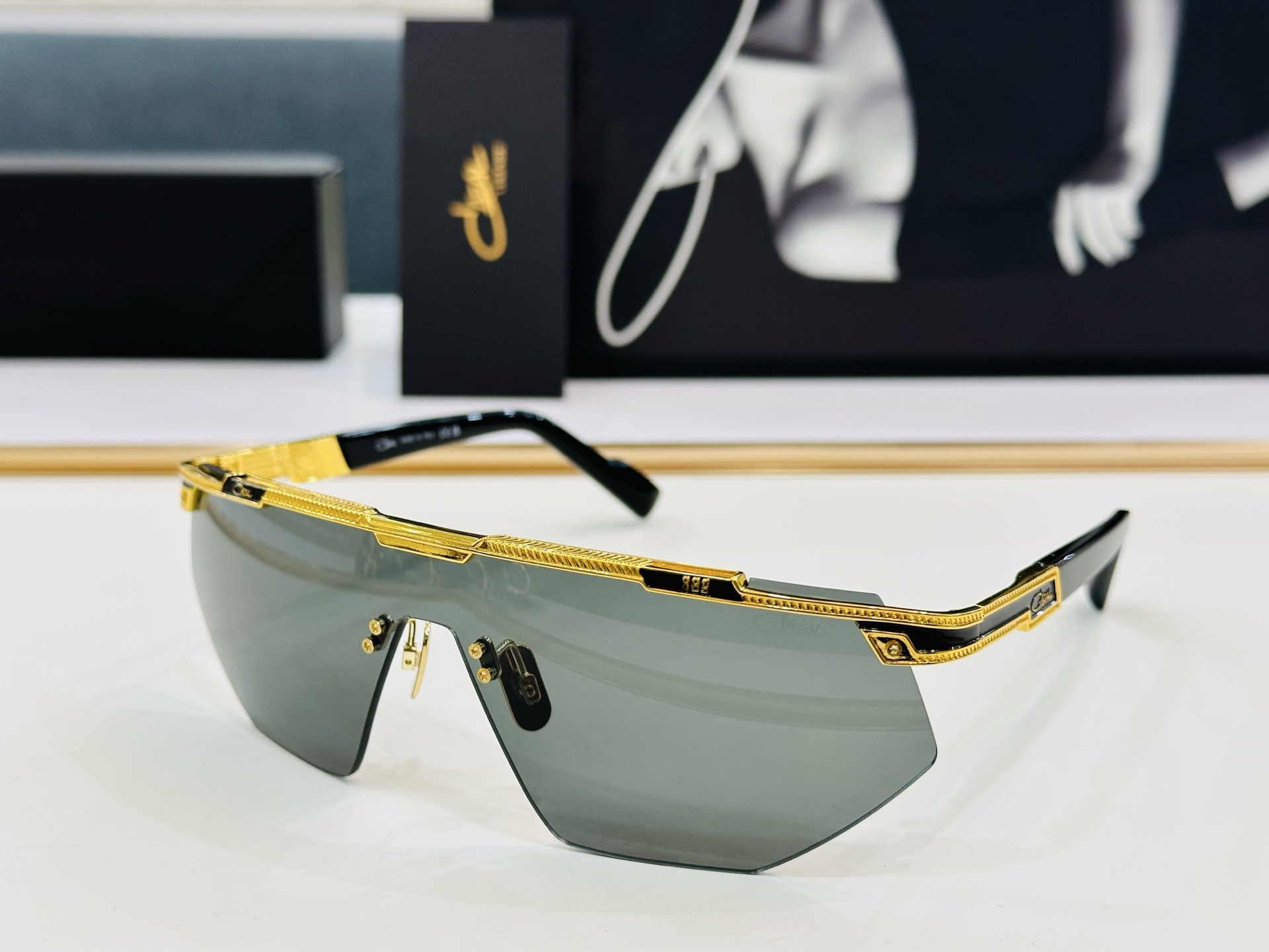 🆕 卡加尔 new CAZAL ModelM889  Size 158口139   😎😎精心制作 喜爱 
