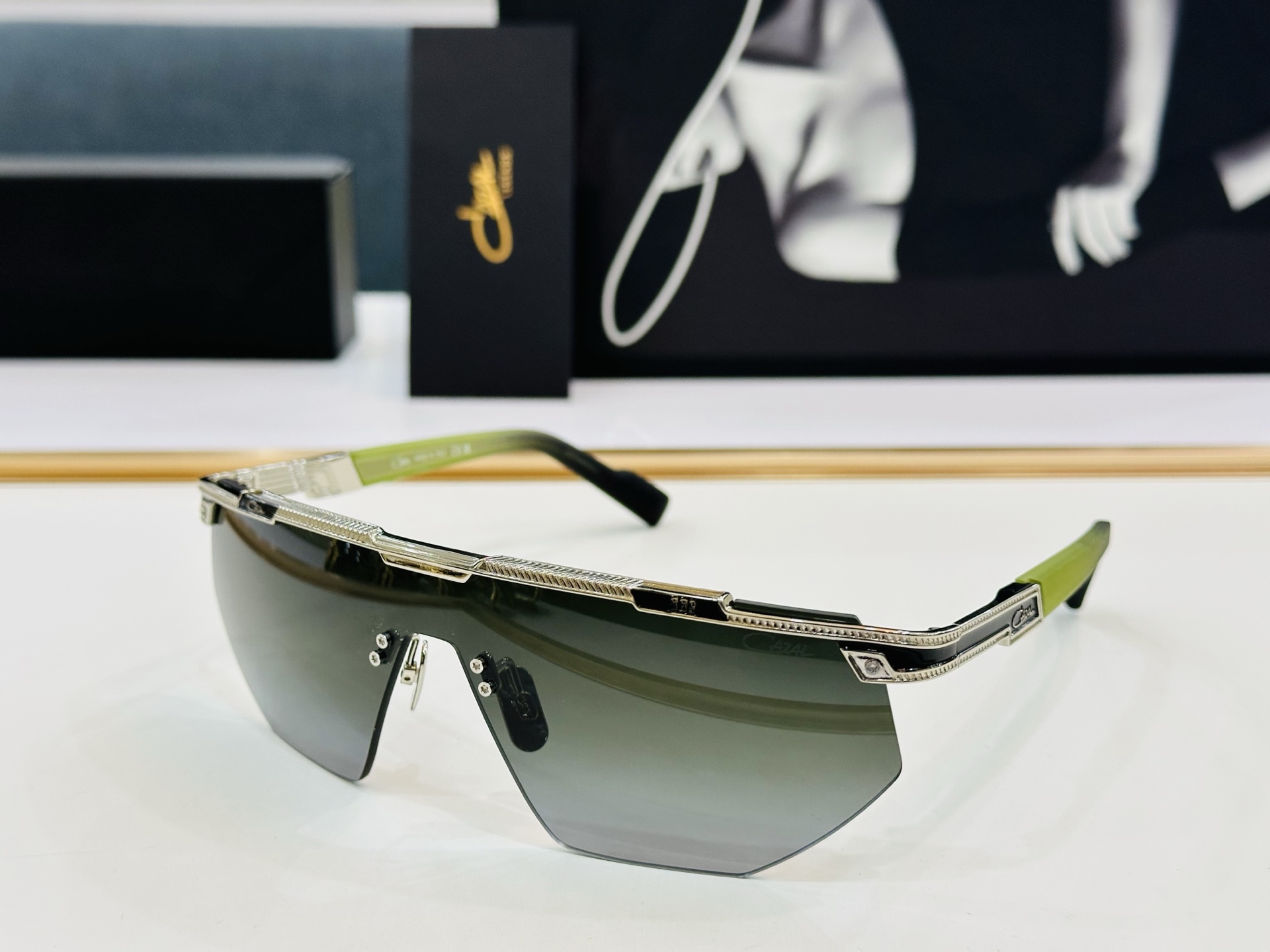🆕 卡加尔 new CAZAL ModelM889  Size 158口139   😎😎精心制作 喜爱 
