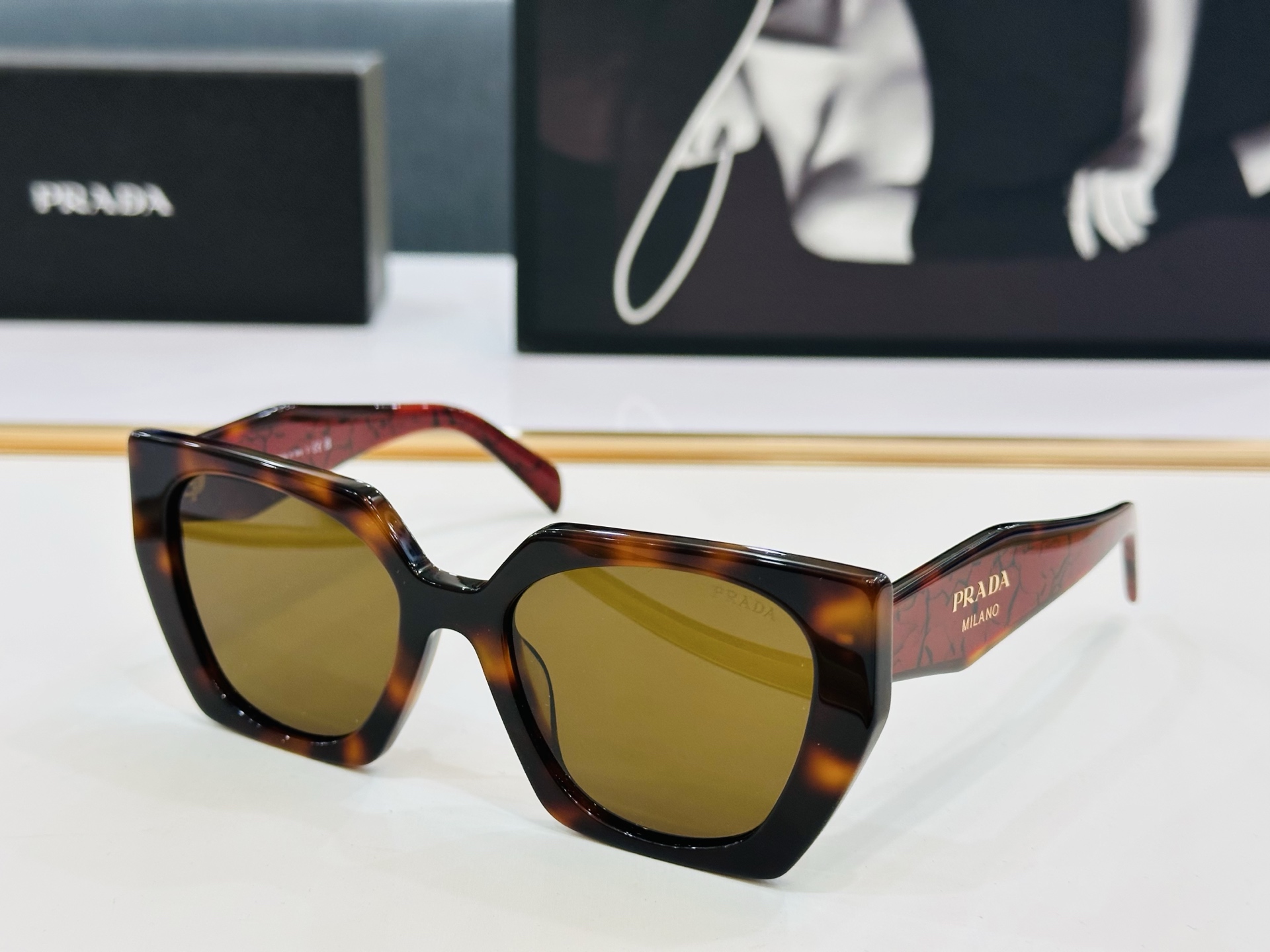 🔺PRAD*🔻普家 SPR15W  Size：54口19-140  眼镜系列堪称精湛制作 彰显独特个 B