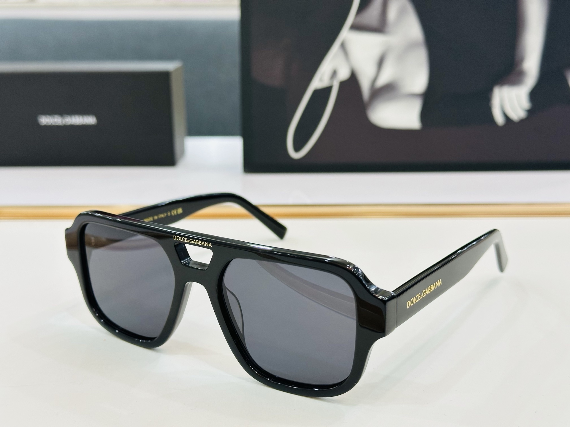 🆕 官网款 🔺DOLCE&GABBAN*🔻DG4003  Size：54口19-143 新颖独特🔝🔝K美