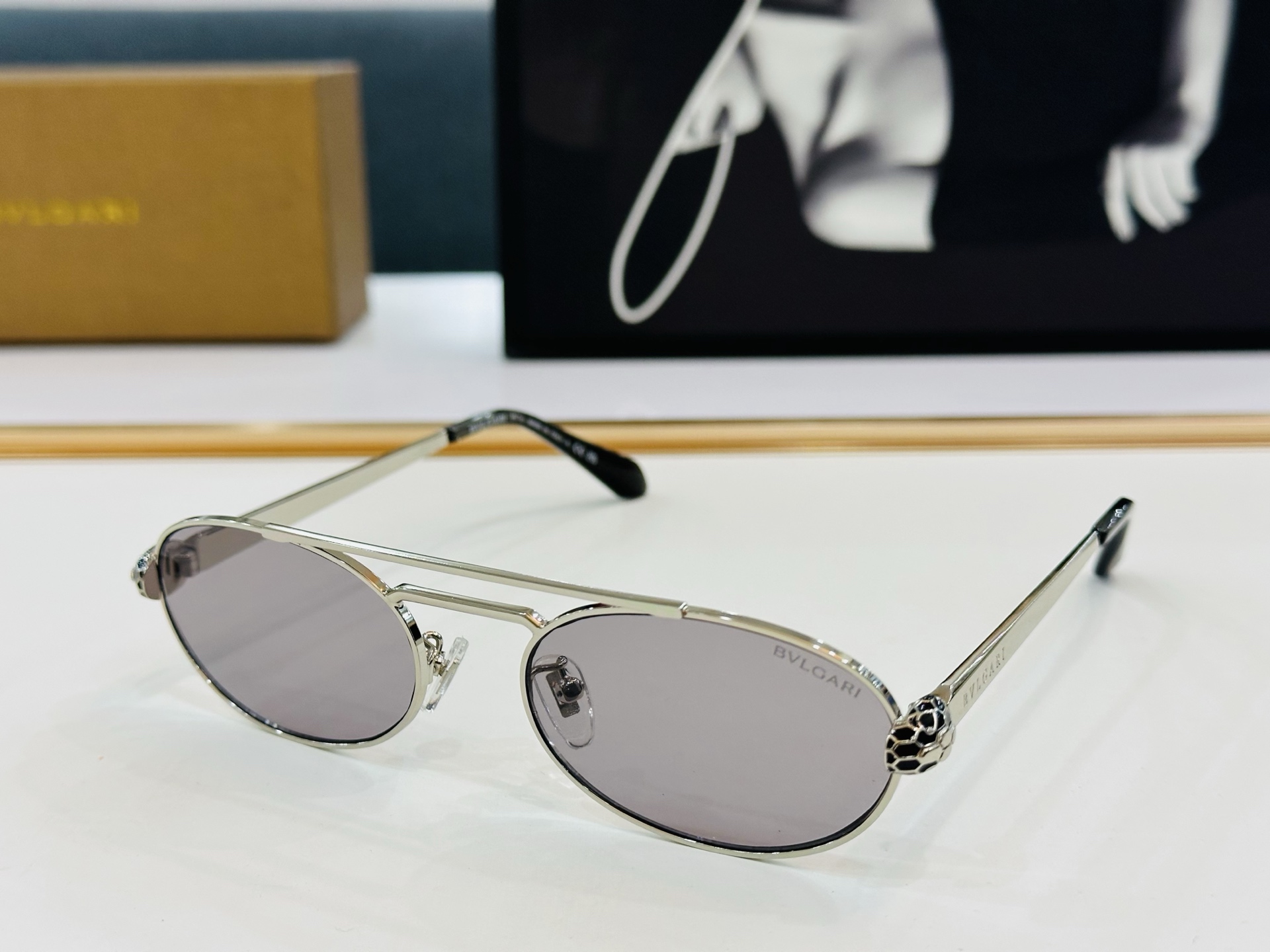 🆕款 官网同售 宝格家 BV40083 👍 Size ：56口19-140  绝对要买😎品质非常完美 C