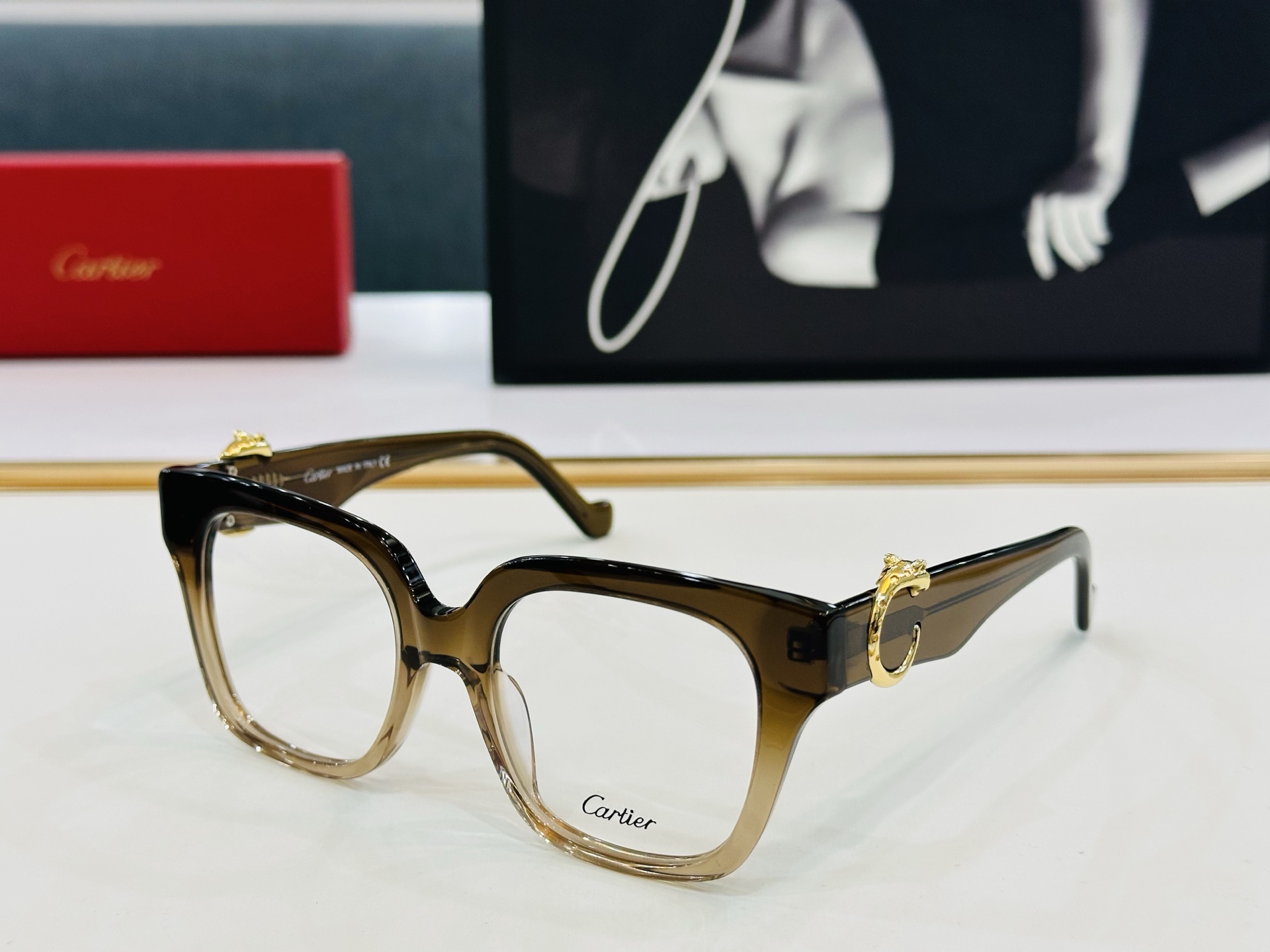 Cartie* 卡家 太阳镜 CT0582 Size：54口19-145 工艺精湛气质十足！Z男女同款 