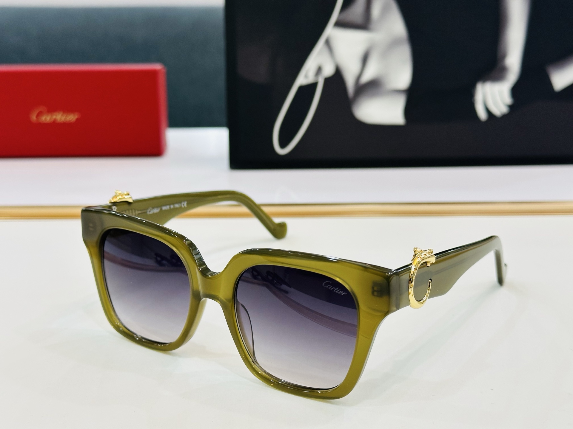 Cartie* 卡家 太阳镜 CT0582 Size：54口19-145 工艺精湛气质十足！Z男女同款 