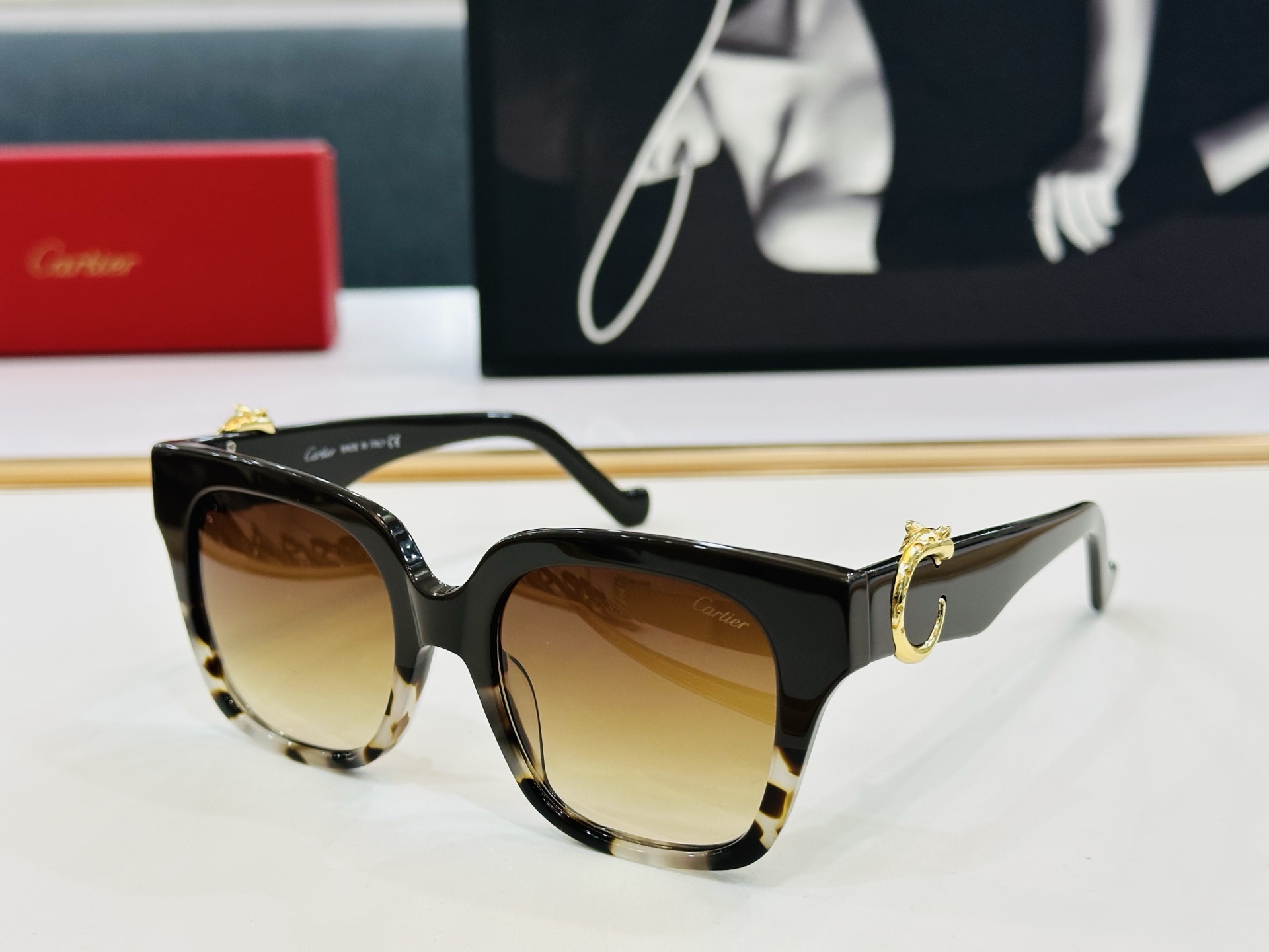 Cartie* 卡家 太阳镜 CT0582 Size：54口19-145 工艺精湛气质十足！Z男女同款 