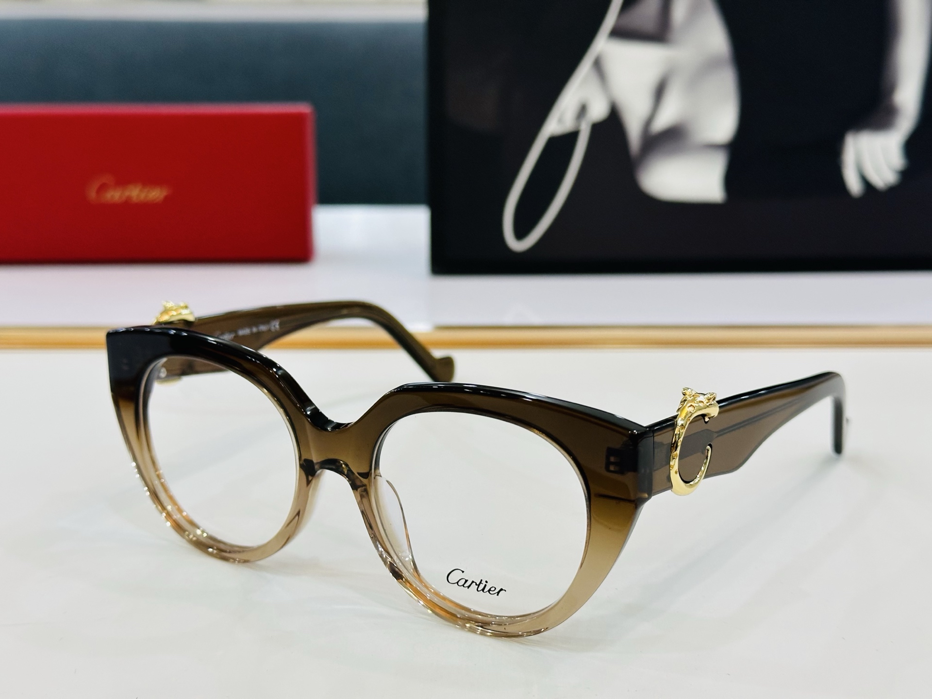Cartie* 卡家 太阳镜 CT0583  Size：54口19-145 工艺精湛气质十足！Z男女同款