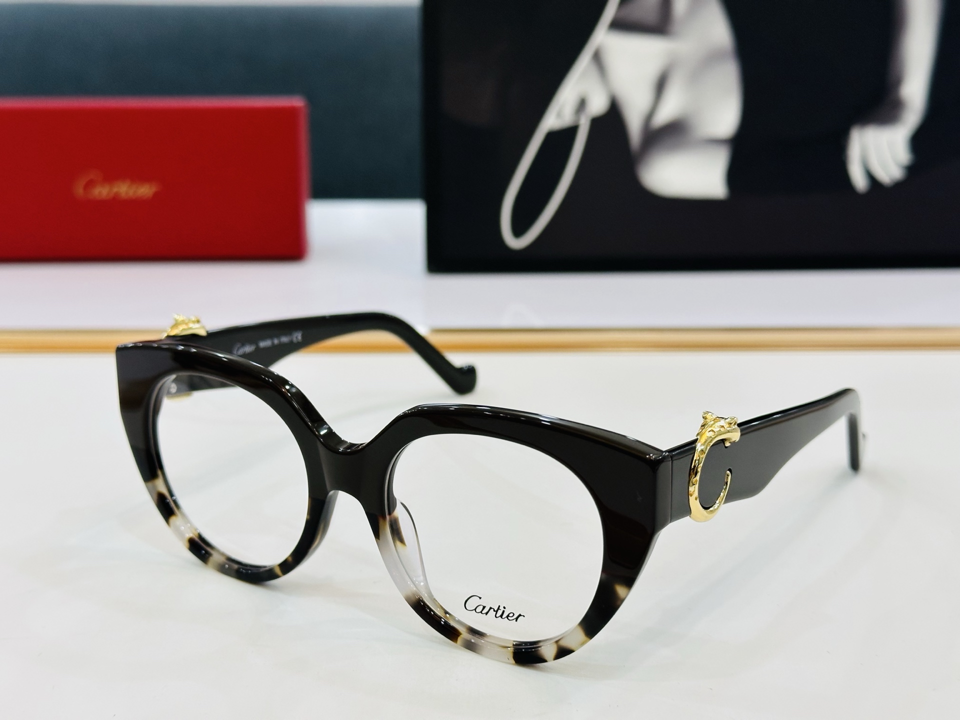 Cartie* 卡家 太阳镜 CT0583  Size：54口19-145 工艺精湛气质十足！Z男女同款