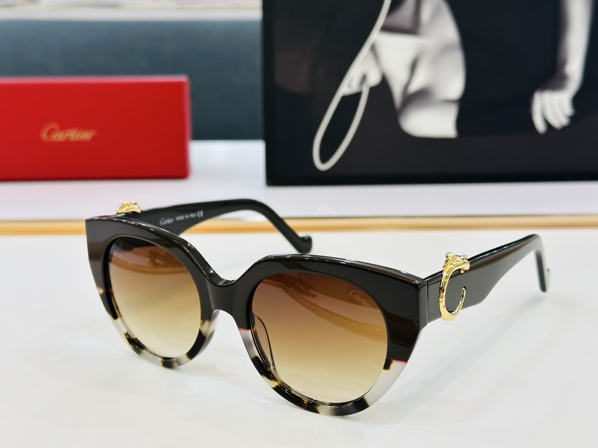 Cartie* 卡家 太阳镜 CT0583  Size：54口19-145 工艺精湛气质十足！Z男女同款