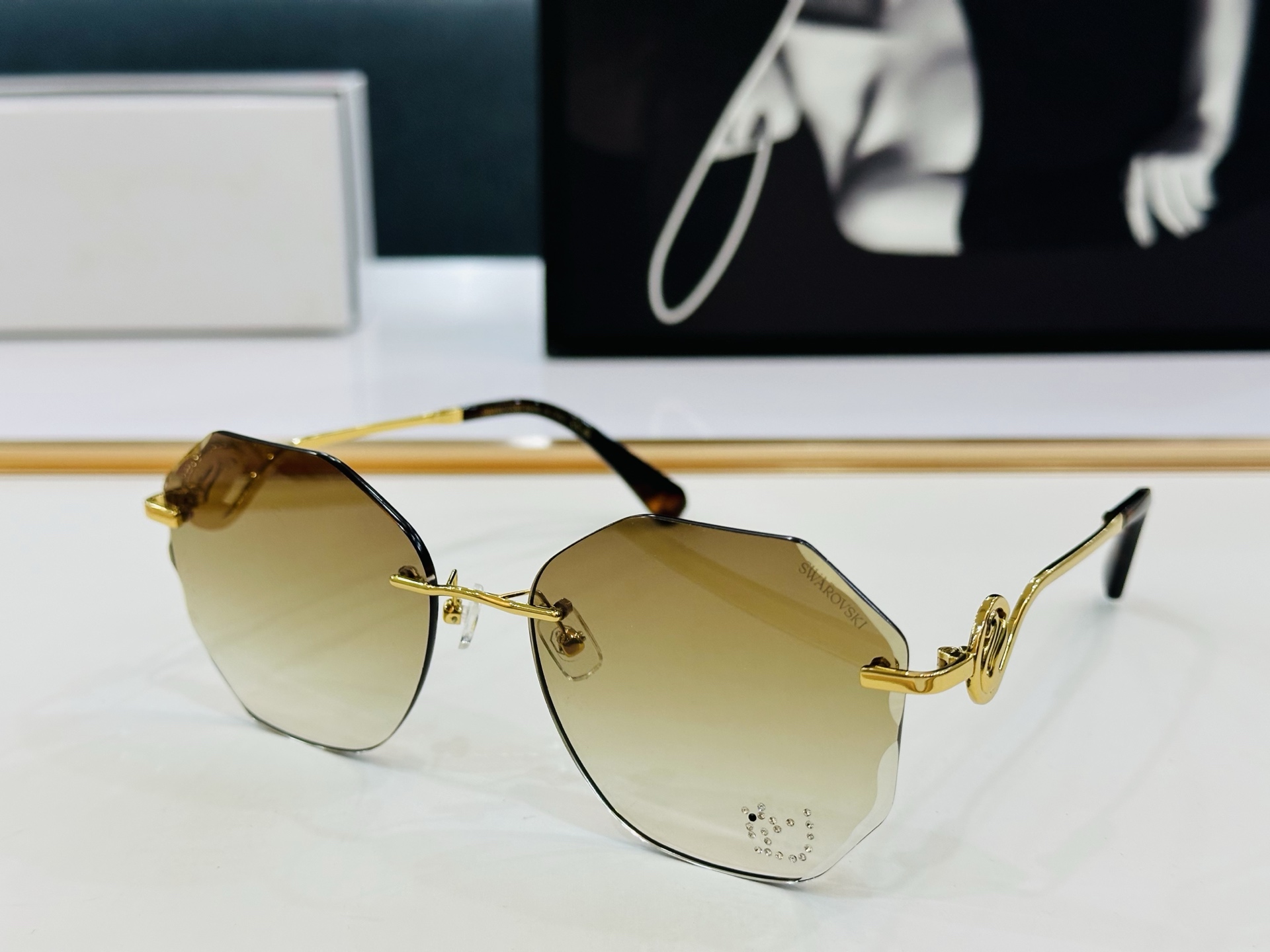 🎀施华洛世奇 SK3089 Size：60口17-140  原单品质 💝 q品质突显气质🎀 🎉太阳镜 