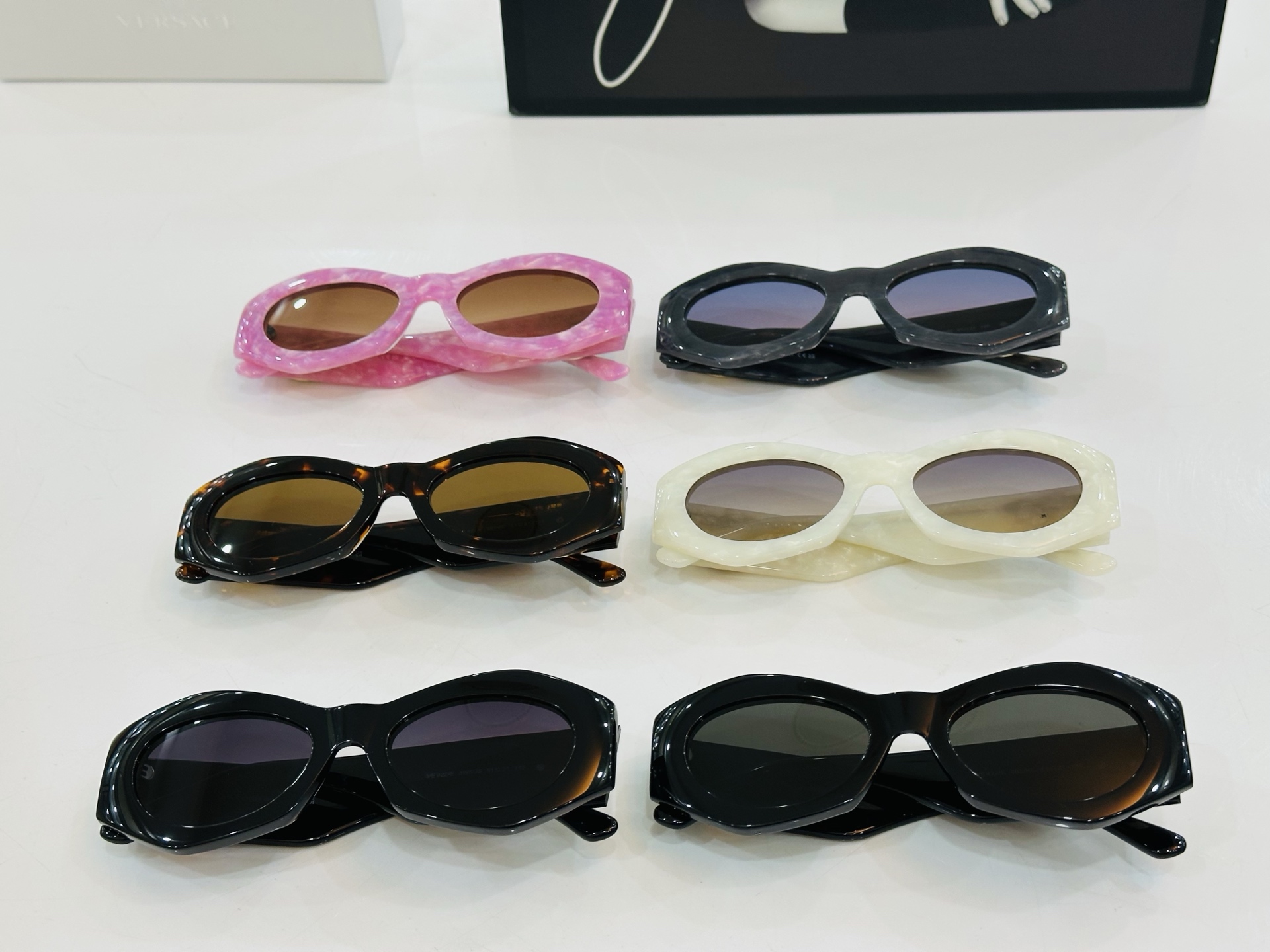 🎉🎉范思家 VERSACE✨VE422/E  Size：51口21-145 ✨L有范 
