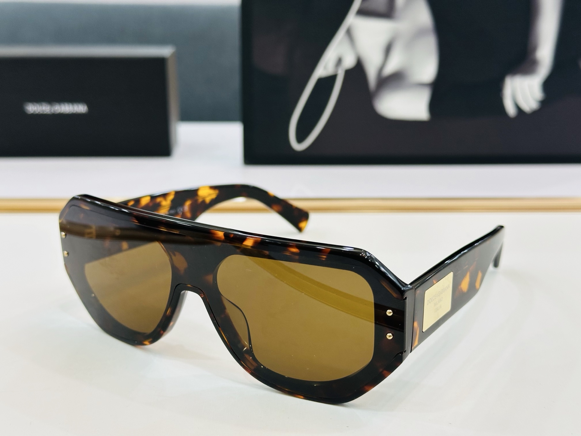 🆕 官网款 🔺DOLCE&GABBAN*🔻DG4481    Size：148-145  新颖独特🔝🔝L