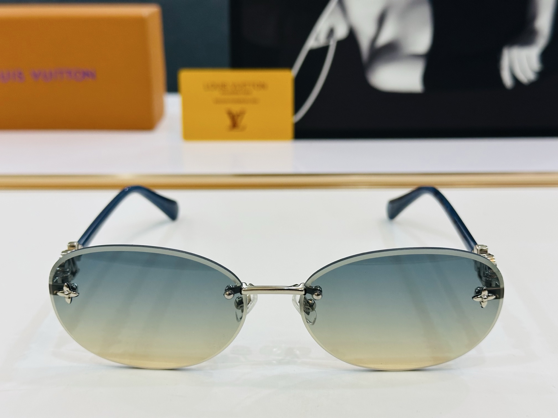 路易家 🎩Z24591  Size：64口16-145   充满活力的 展现独特个性🌟展现大气的你 bm