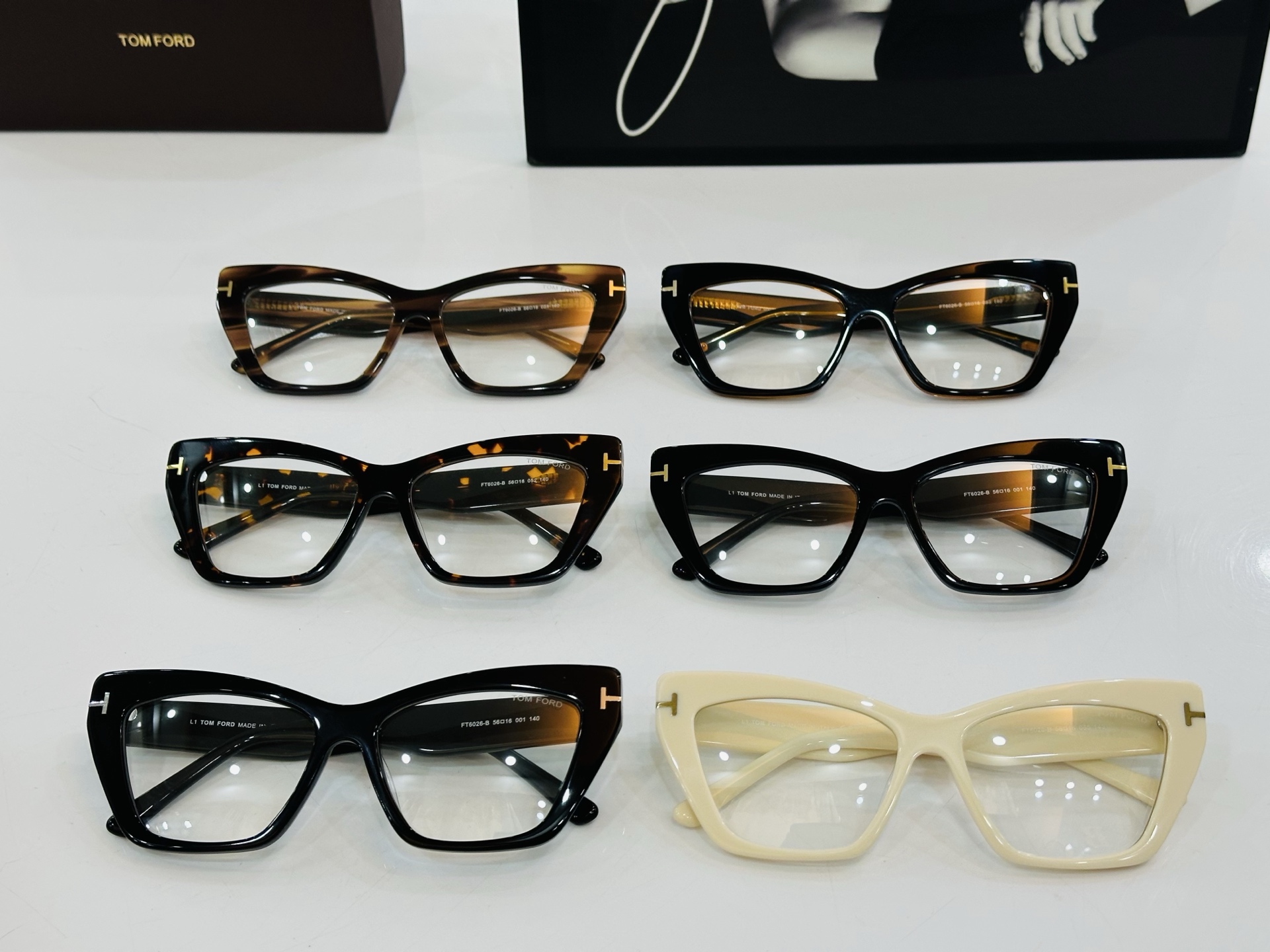 🔺TOM FOR*🔻 汤姆家 官网新款 FT6026  Size：56口16-140  经典时尚 🔝🔝C