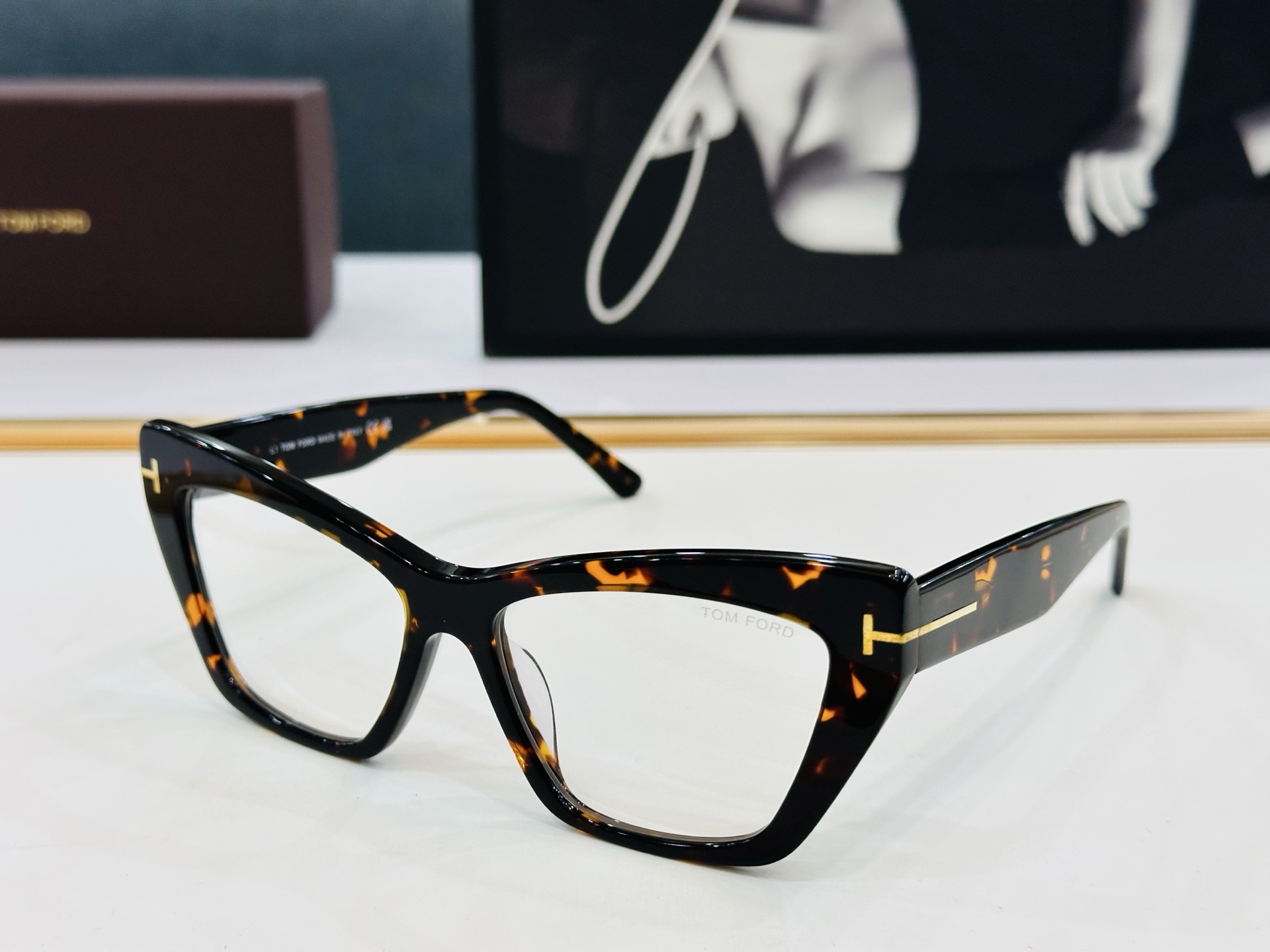 🔺TOM FOR*🔻 汤姆家 官网新款 FT6026  Size：56口16-140  经典时尚 🔝🔝C
