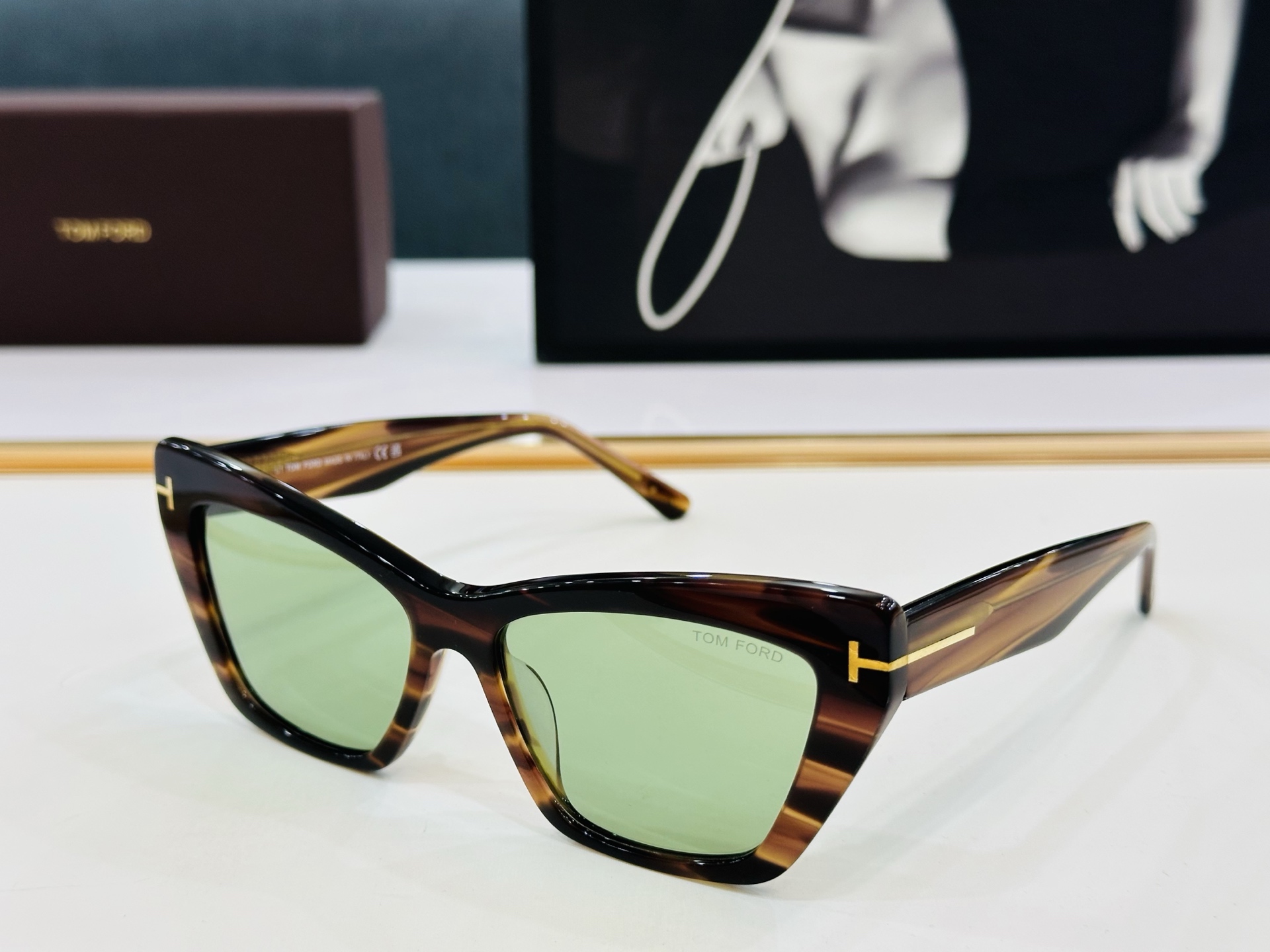 🔺TOM FOR*🔻 汤姆家 官网新款 FT6026  Size：56口16-140  经典时尚 🔝🔝C