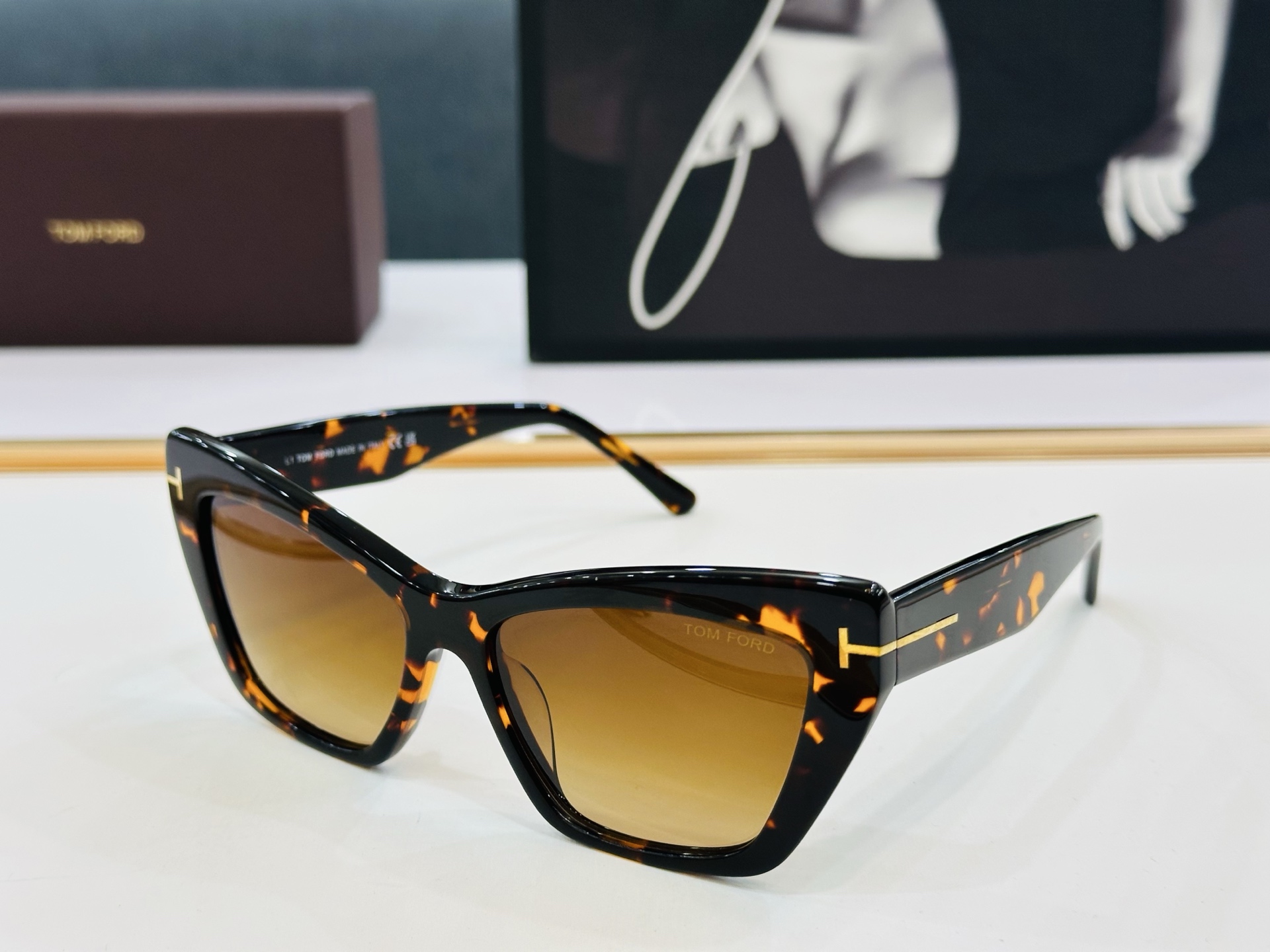 🔺TOM FOR*🔻 汤姆家 官网新款 FT6026  Size：56口16-140  经典时尚 🔝🔝C