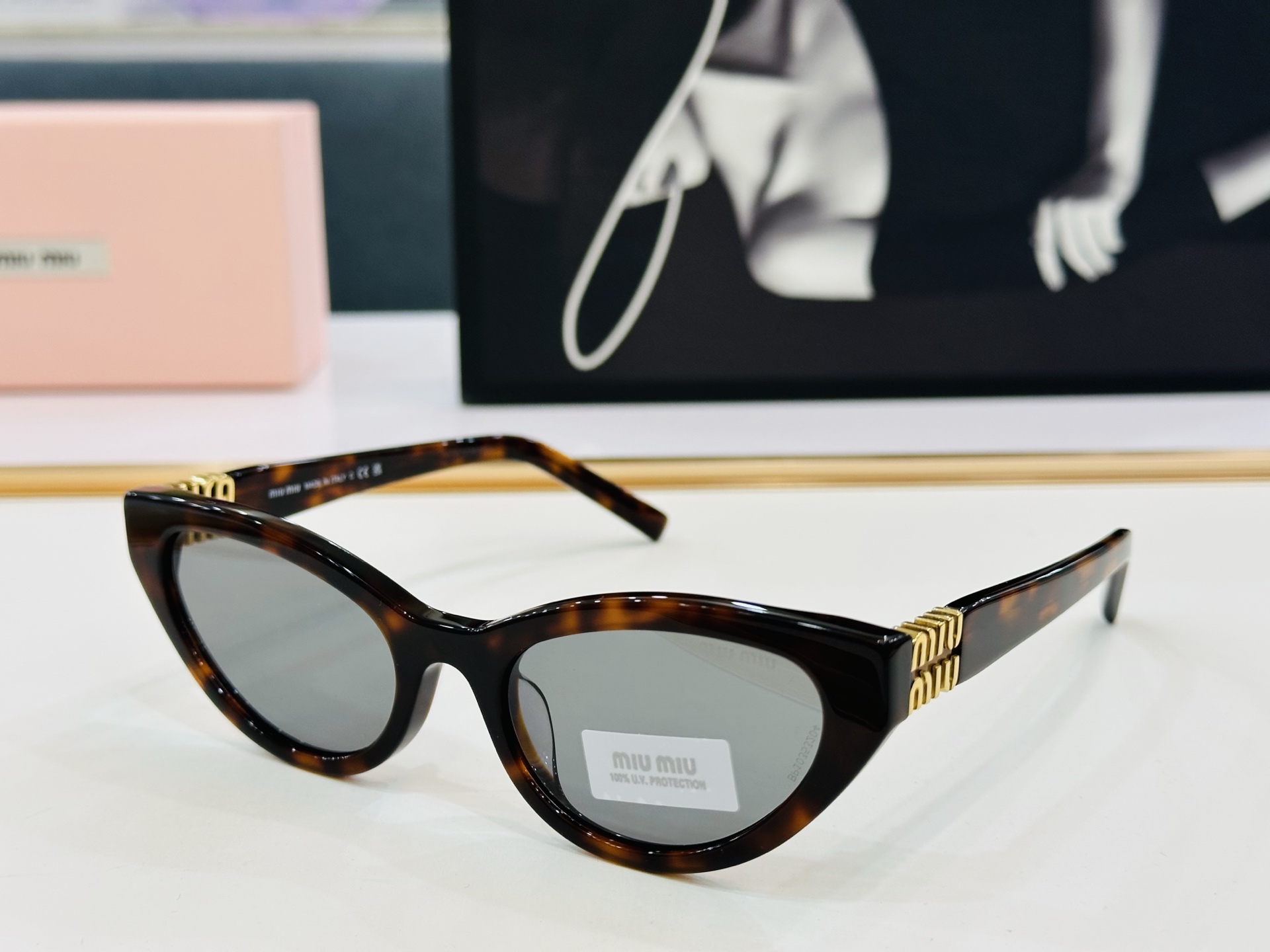 谬家 SMUA04S Size：54口20-140 女士太阳眼镜 玫瑰玫瑰 高档 B时尚墨镜潮人强强太阳