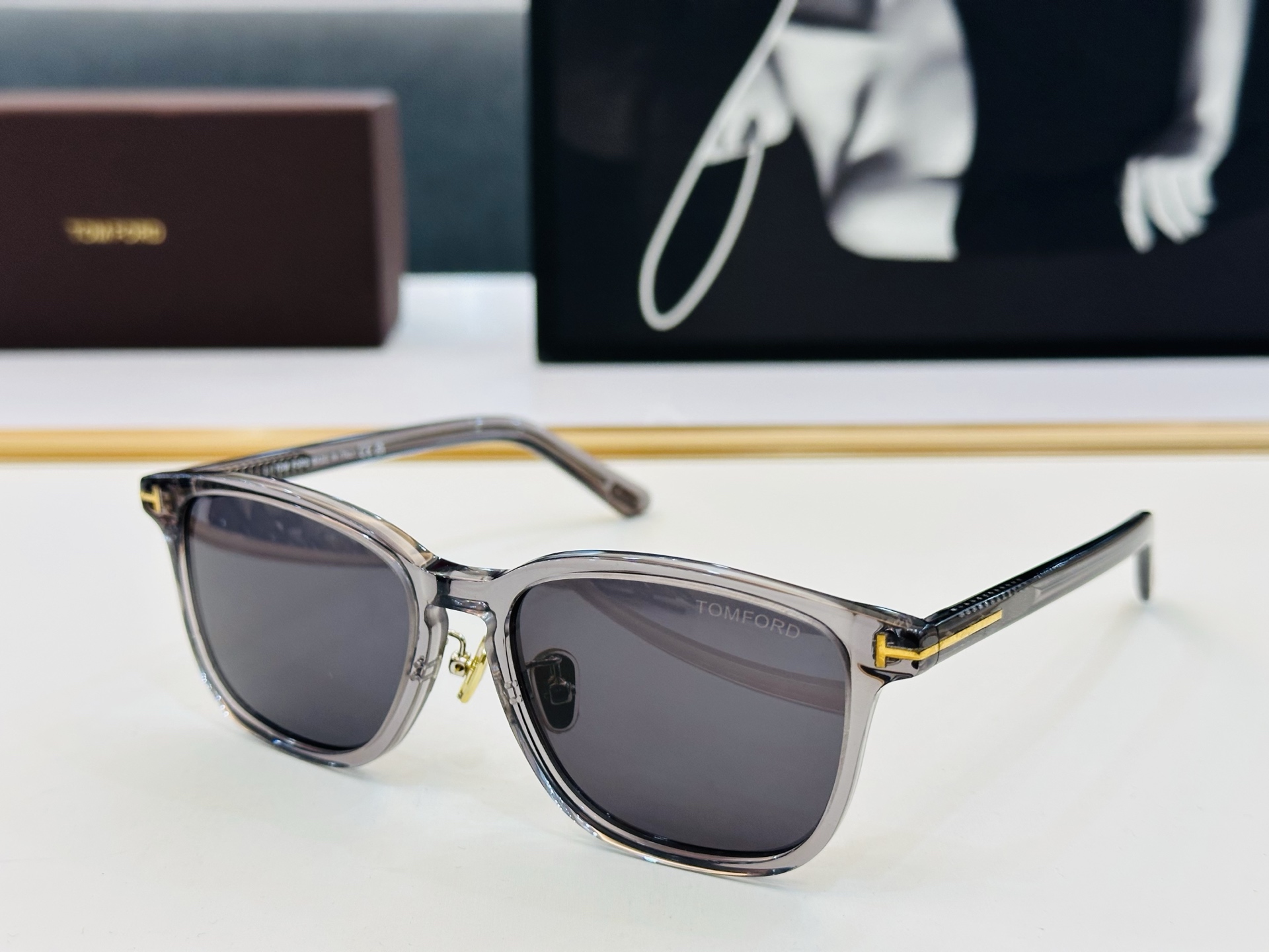 🔺TOM FOR*🔻 汤姆家 官网新款 FT1048   Size：52口18-140  经典时尚 🔝🔝