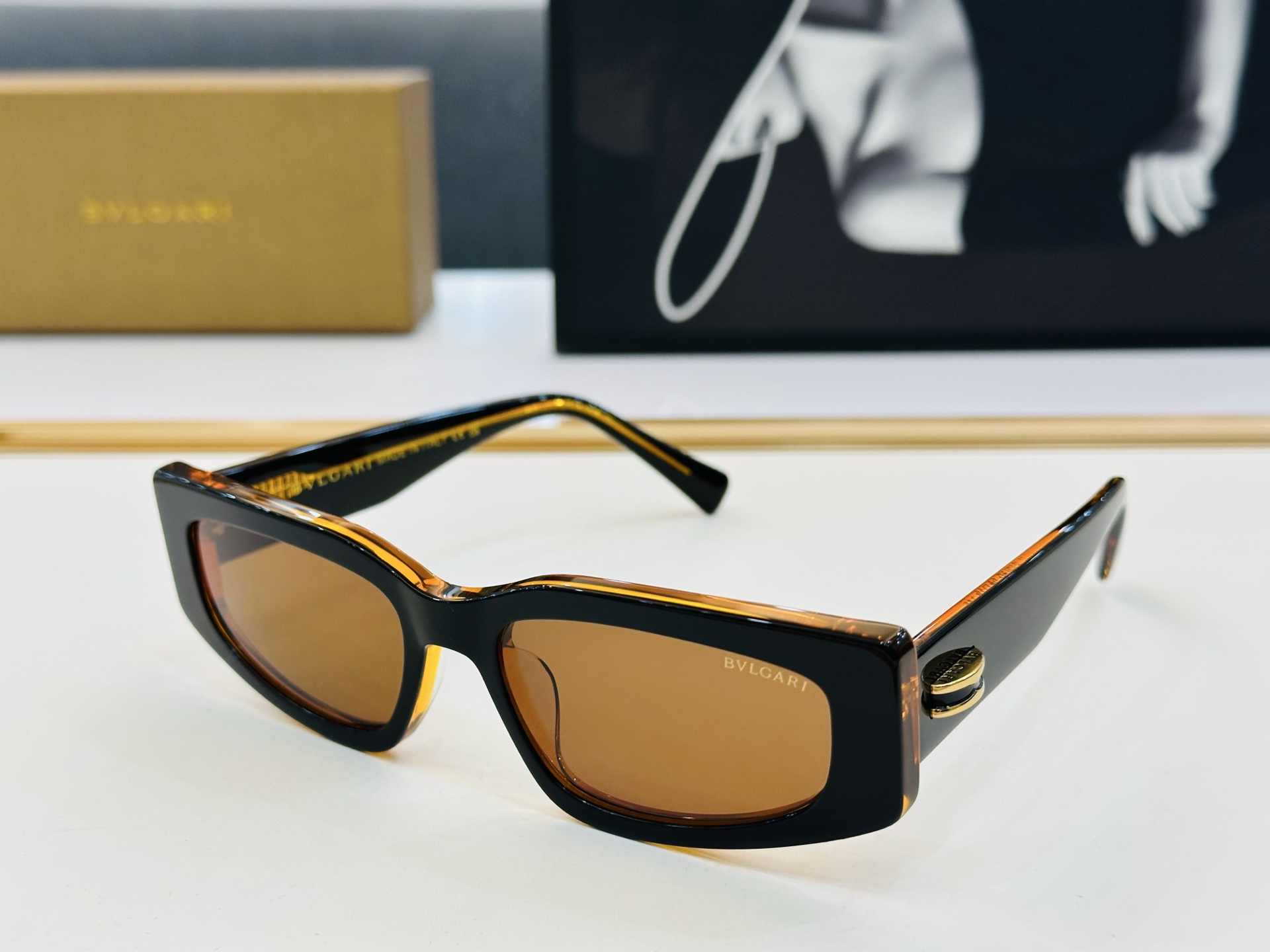 🆕款 官网同售 宝格家 BV40014 👍 Size ：54口19-145  绝对要买😎品质非常完美 C