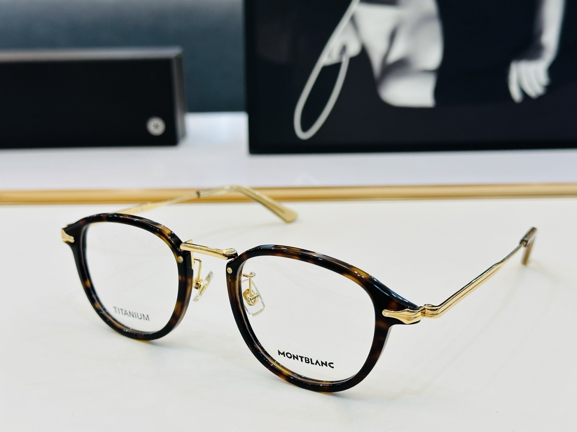 官网新品 MONTBLANC 万宝龙 MB0336O   Size：48口22-150   做工精良 👍