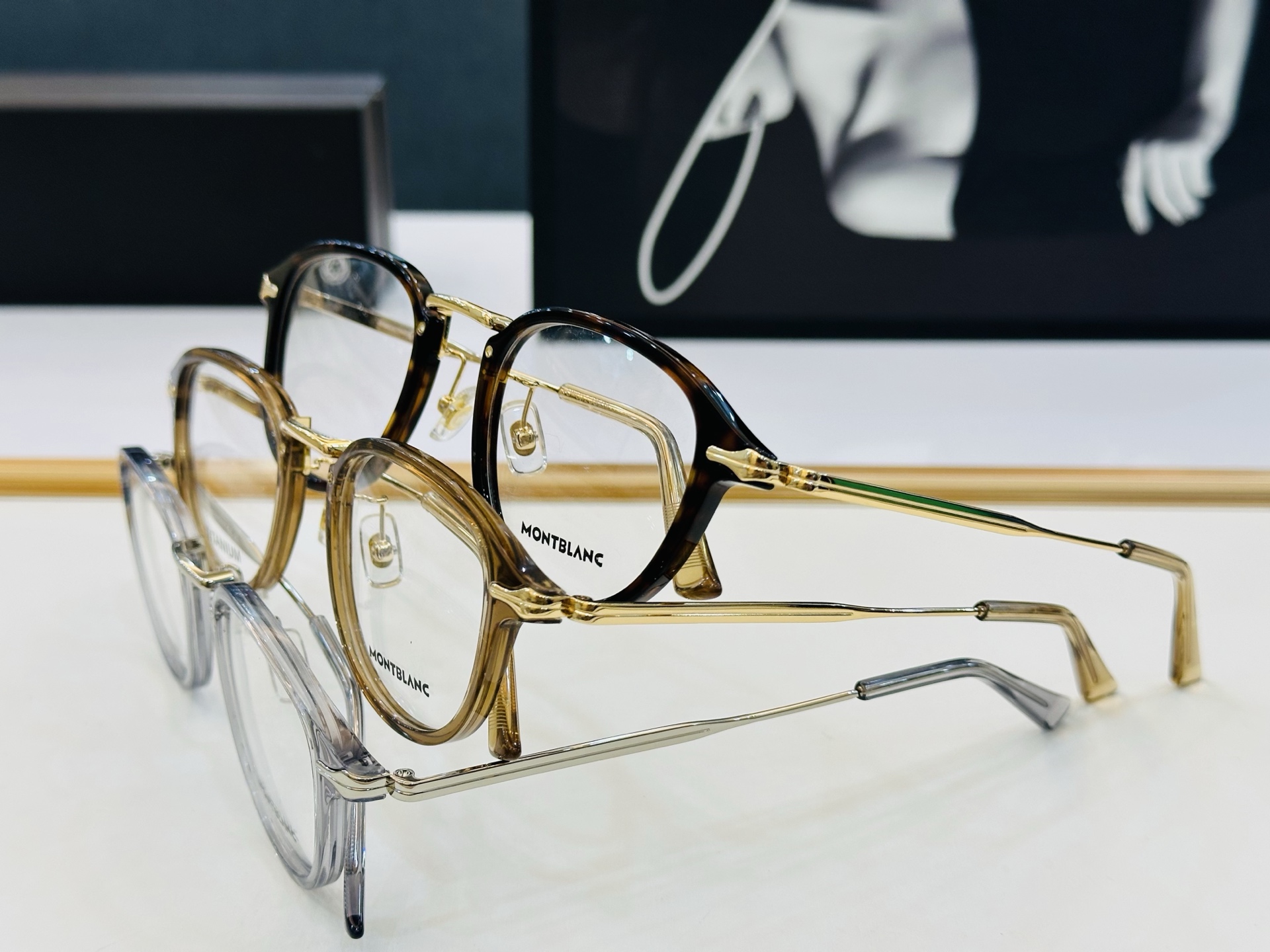 官网新品 MONTBLANC 万宝龙 MB0336O   Size：48口22-150   做工精良 👍