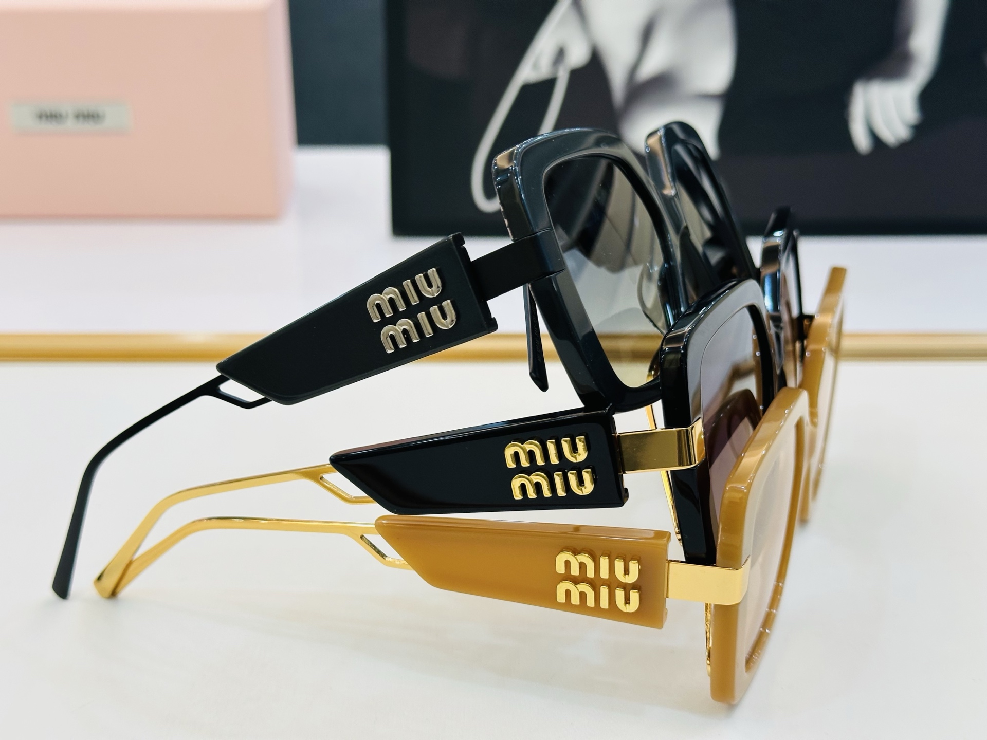 谬家 MU131AV Size：55口17-142  女士太阳眼镜 玫瑰玫瑰 高档 L时尚墨镜潮人强强太