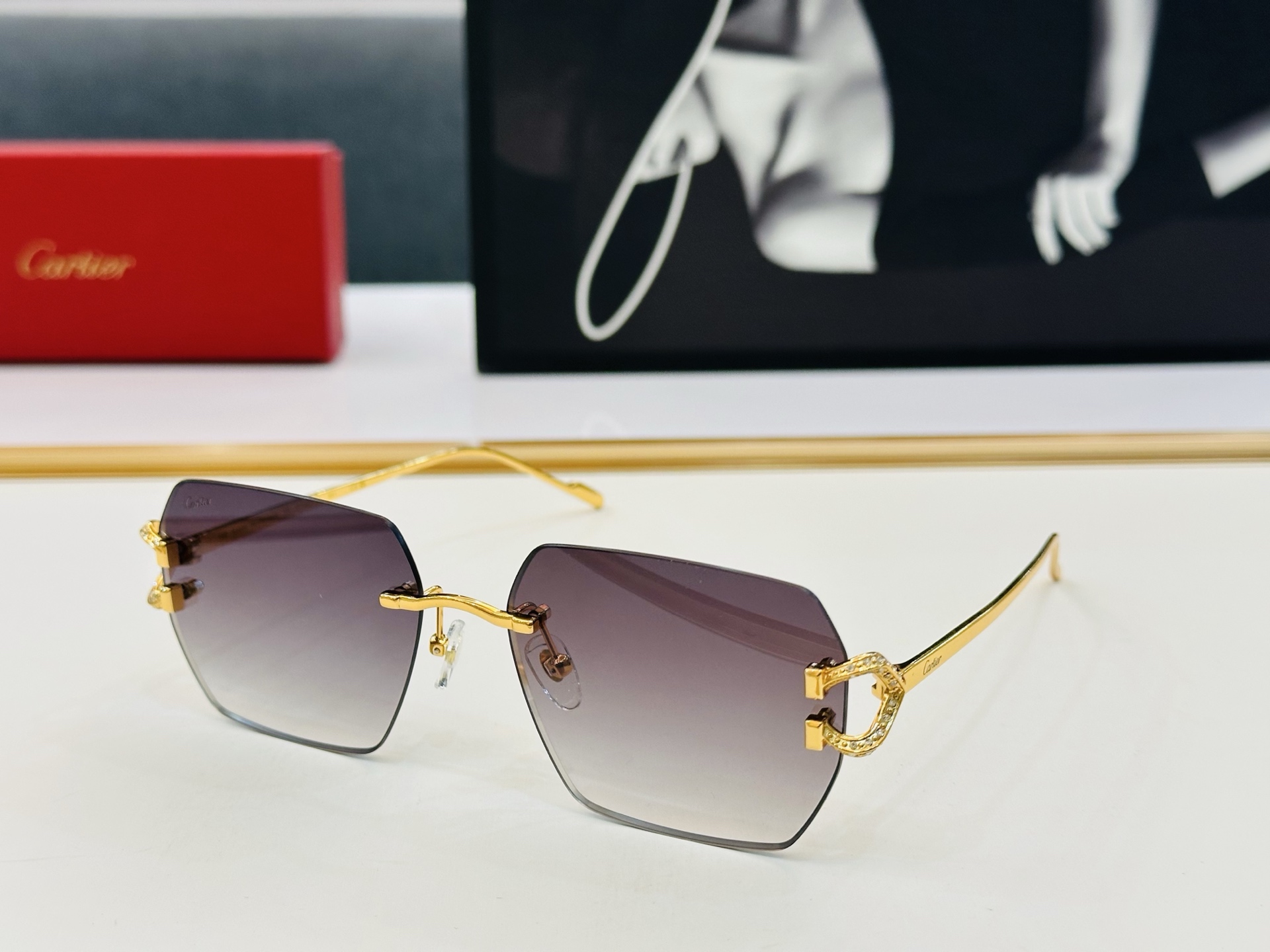 🆕 原版Cartie* 卡家 官网经典款 太阳镜 CT0577S Size：57口19-140 电镀工艺