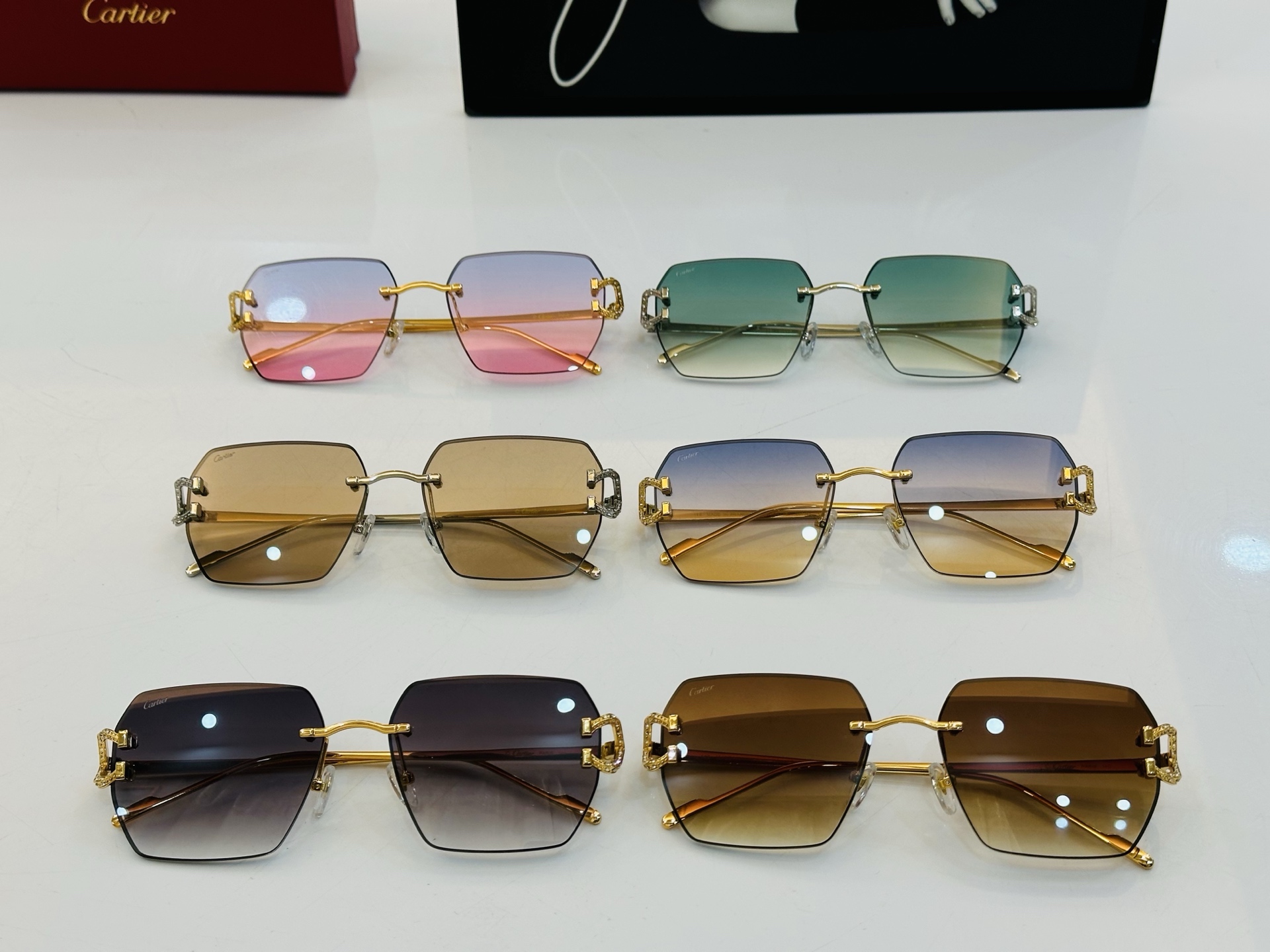 🆕 原版Cartie* 卡家 官网经典款 太阳镜 CT0577S Size：57口19-140 电镀工艺
