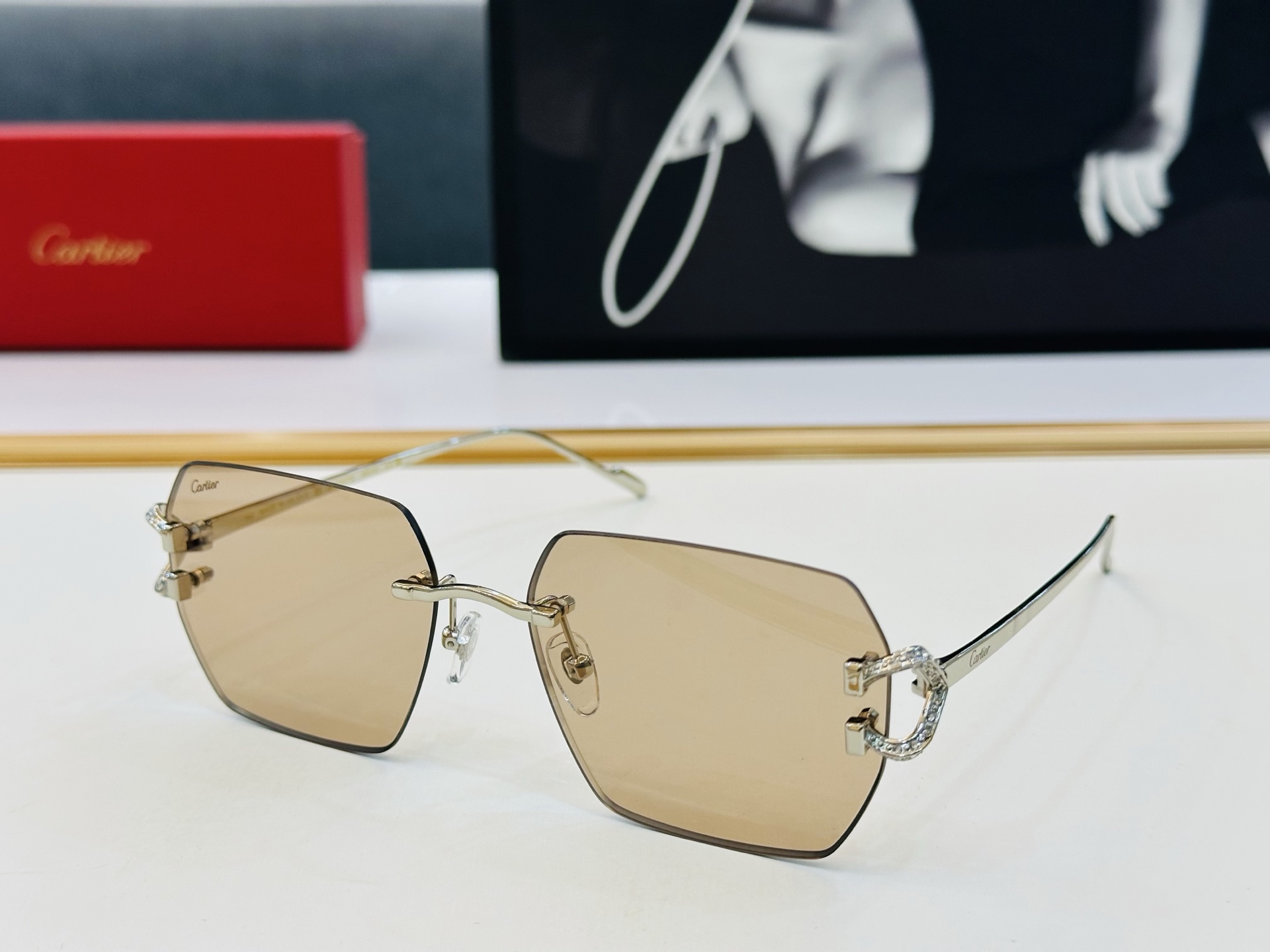 🆕 原版Cartie* 卡家 官网经典款 太阳镜 CT0577S Size：57口19-140 电镀工艺
