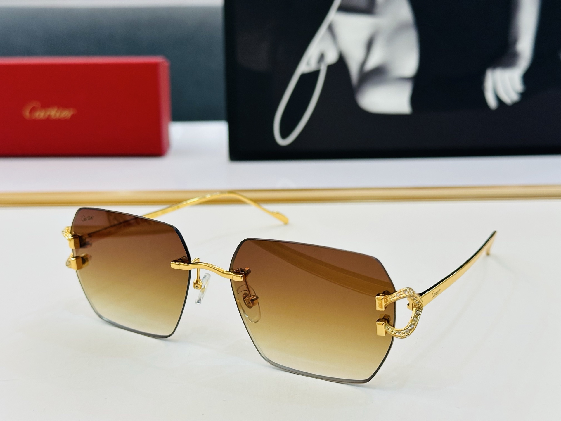 🆕 原版Cartie* 卡家 官网经典款 太阳镜 CT0577S Size：57口19-140 电镀工艺