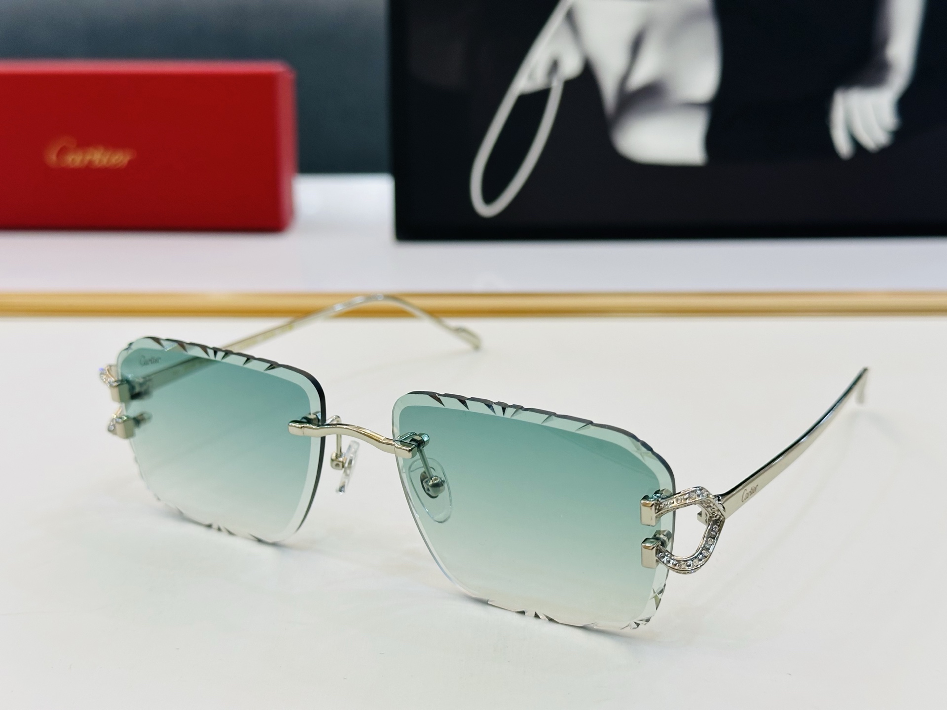 🆕 原版Cartie* 卡家 官网经典款 太阳镜 CT0576S Size：58口19-140 电镀工艺