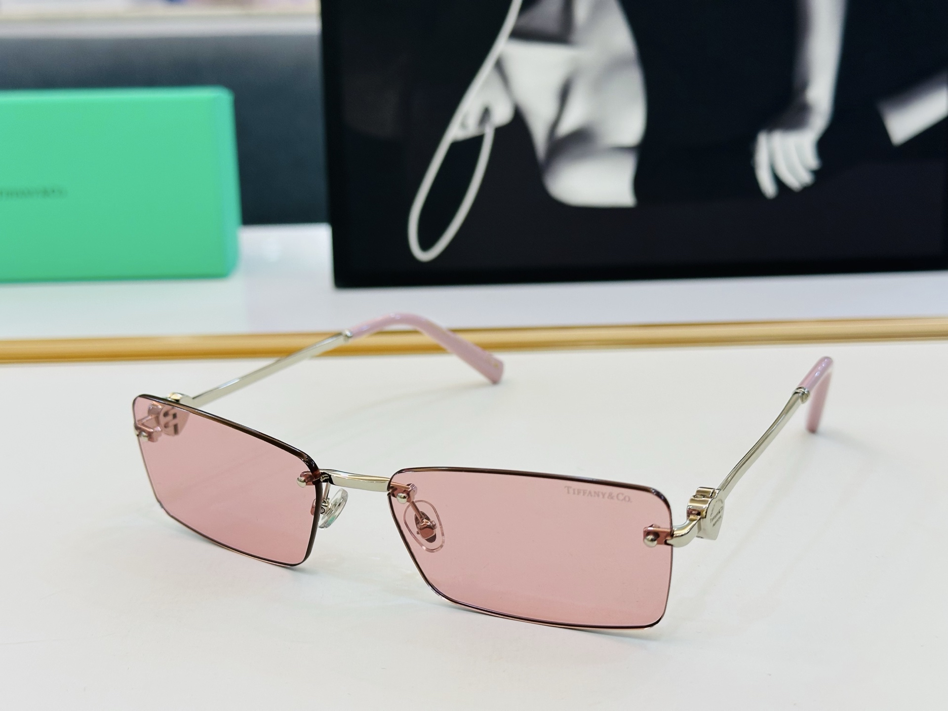 蒂芙家 Tiffany & CO. TF3108   Size：60口17-140  时尚太阳镜架 👍b
