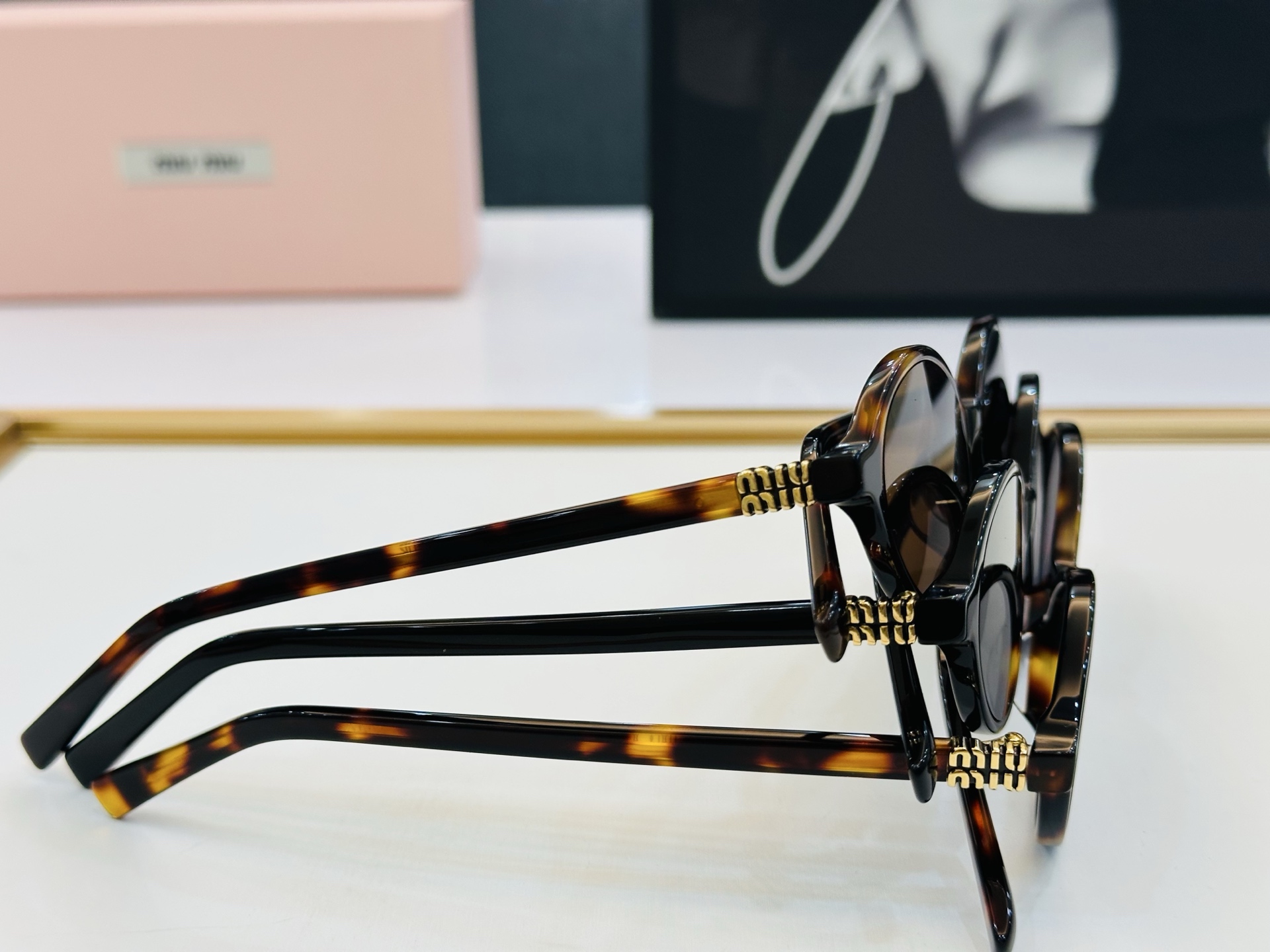🆕 谬家 SMU04Z Size：50口18-140  🌺🌺 玫瑰闪电 时尚靓丽 得意得意微笑 B独具品
