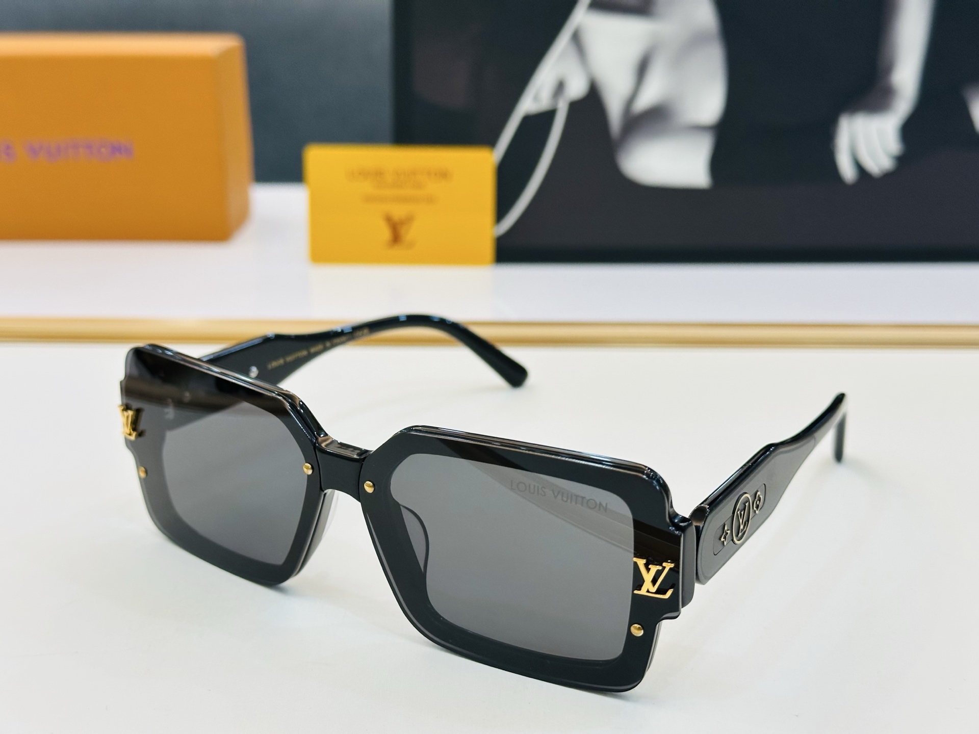 路易家 🎩Z2002U Size：68口10-145 充满活力的 展现独特个性🌟展现大气的你 K高品质 
