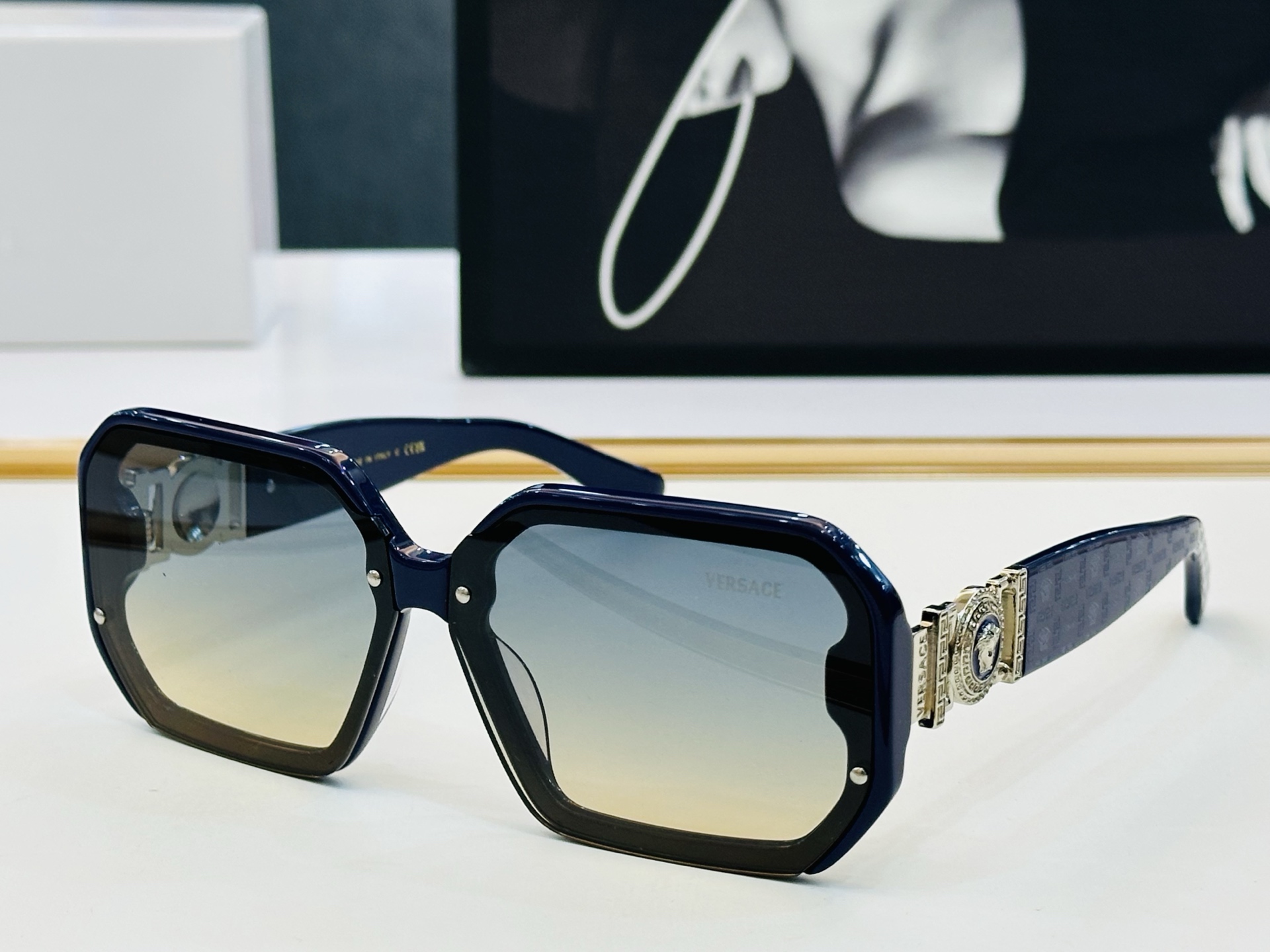 🎉🎉范思家 VERSACE✨MOD：VE6755   Size：66口9-145 ✨K有范 