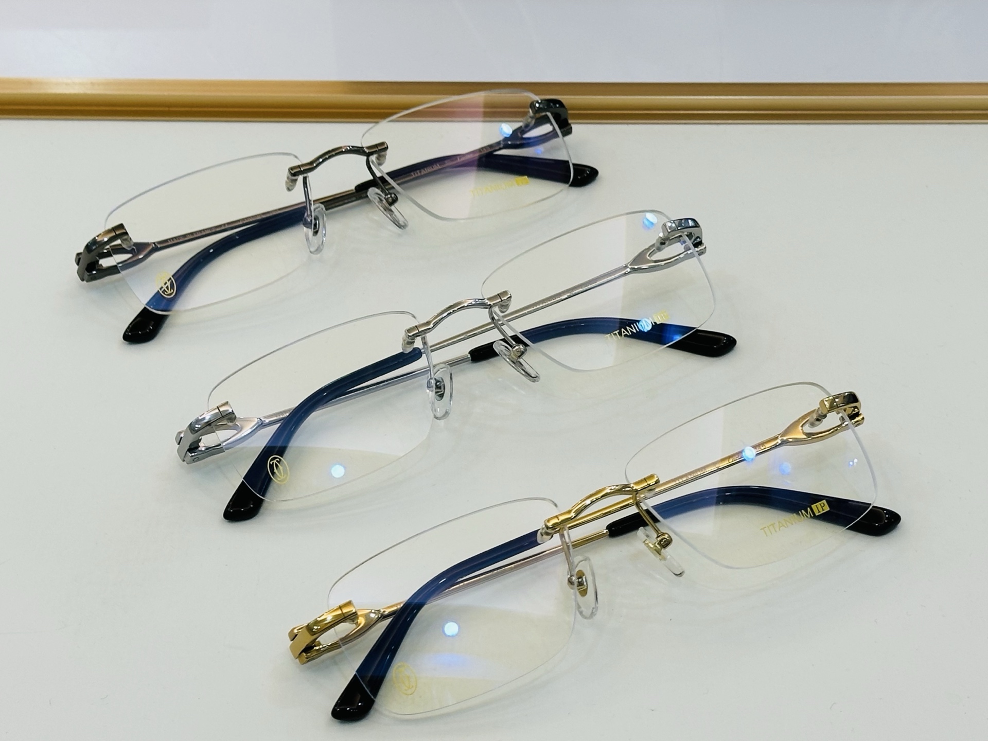 🆕 原版Cartie* 卡家 官网经典款 太阳镜 CT0521O  Size：56口18-140  电镀