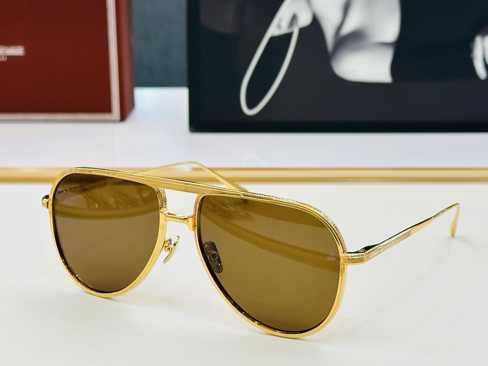 JACQUES MARIE EARS 日本手工眼镜 镜框採用上板材打造出  SIZE：58口16-145