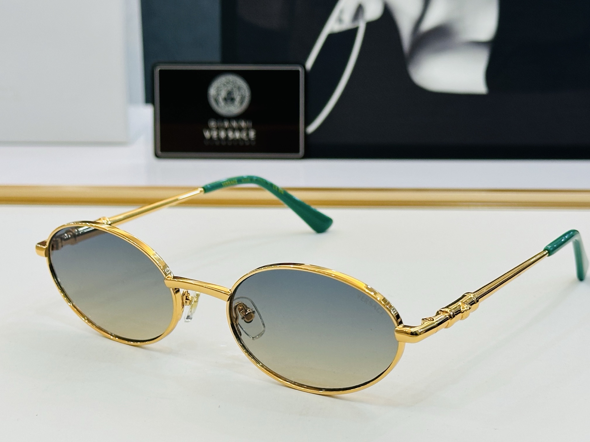 ❤️❤️范思家 VERSACE✨✨✨MODEL：X13 Size：56口20-143 ✨K 有范 